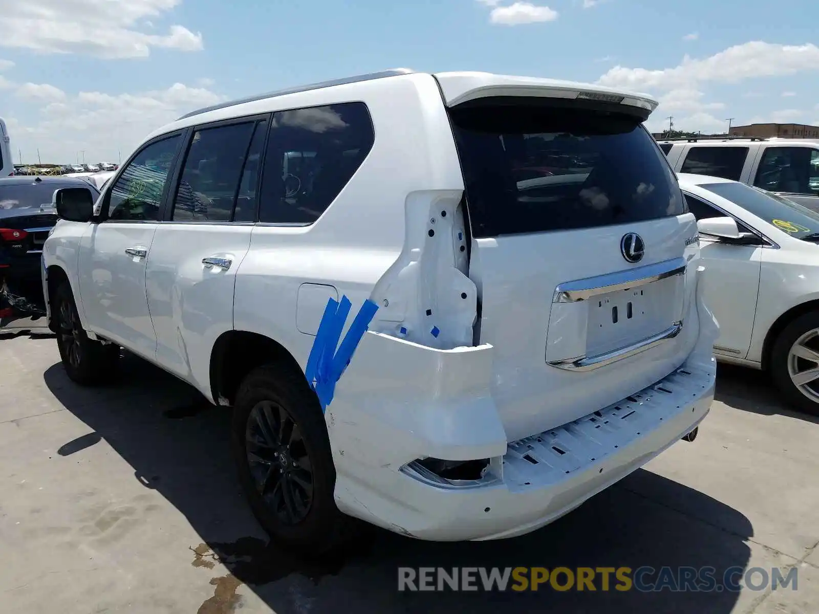 3 Photograph of a damaged car JTJAM7BX3L5258318 LEXUS GX 2020