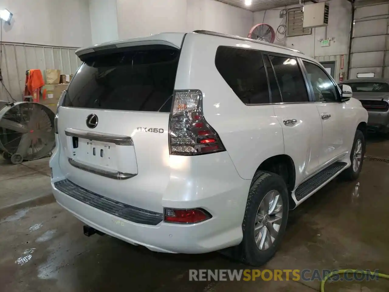 4 Фотография поврежденного автомобиля JTJAM7BX4L5249613 LEXUS GX 2020