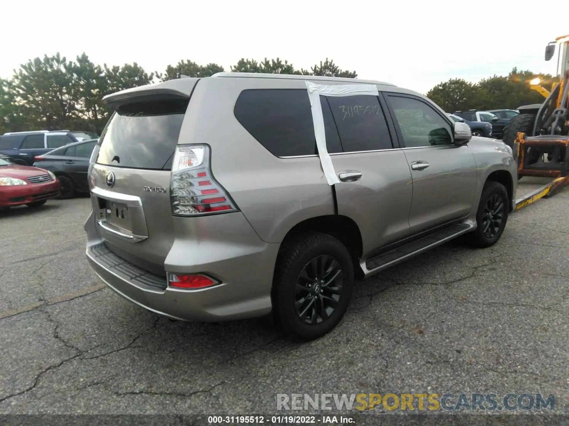 4 Фотография поврежденного автомобиля JTJAM7BX4L5267108 LEXUS GX 2020