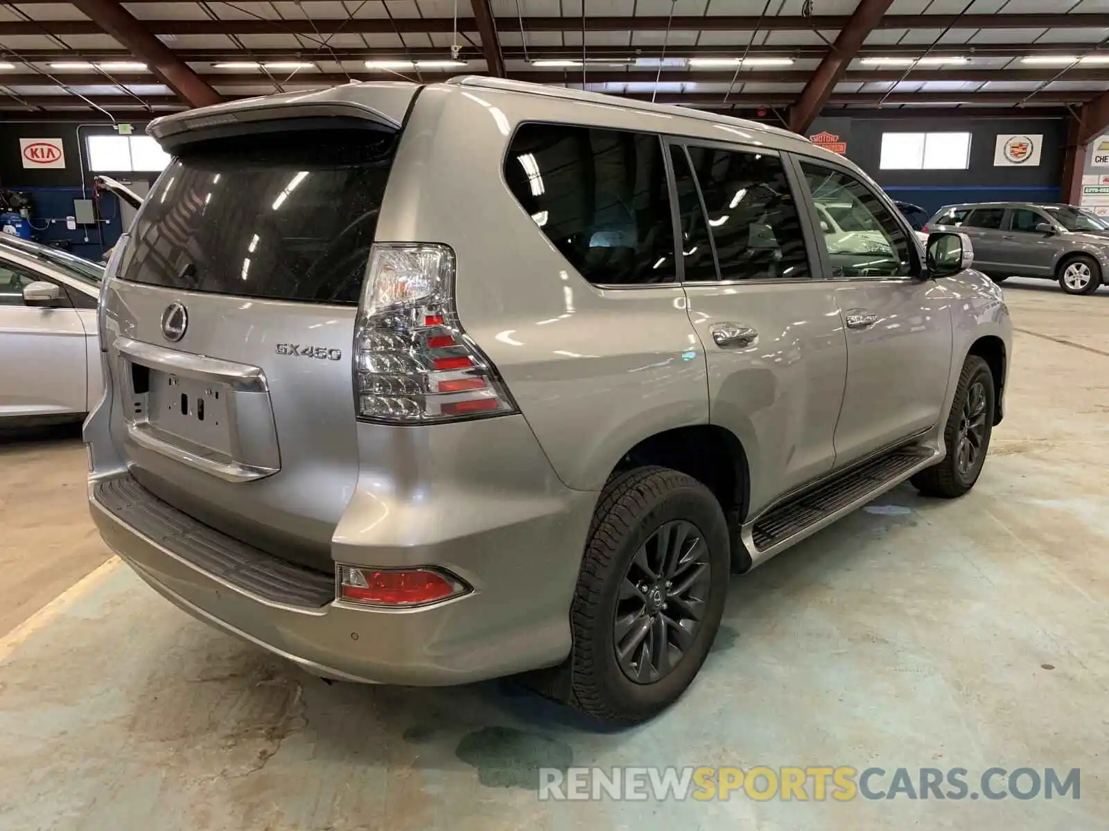 4 Фотография поврежденного автомобиля JTJAM7BX5L5247191 LEXUS GX 2020