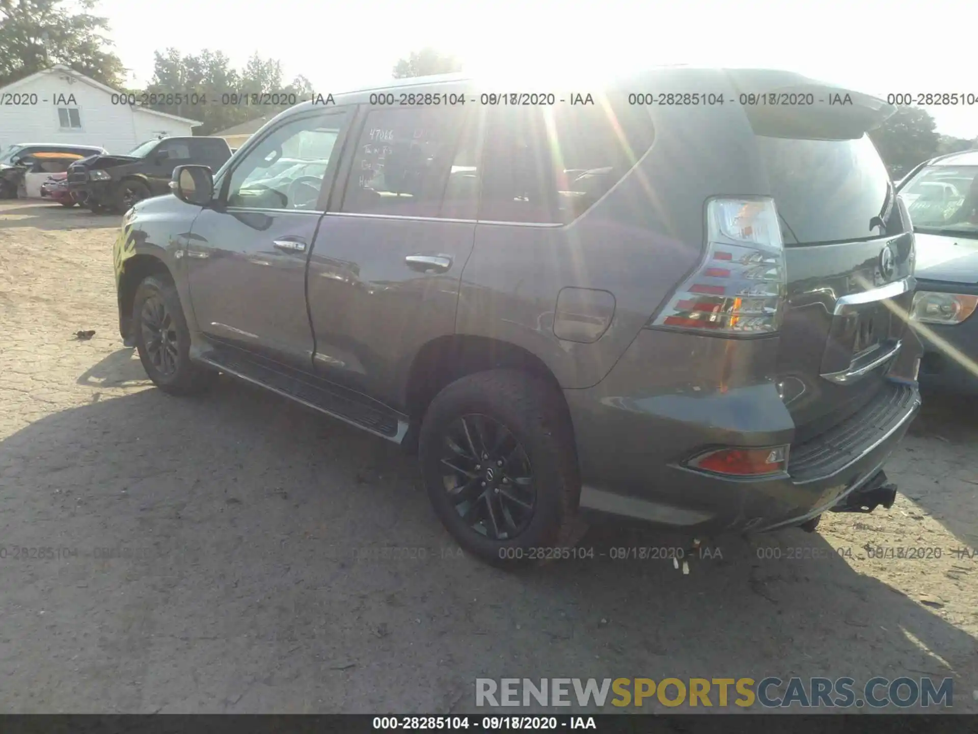 14 Photograph of a damaged car JTJAM7BX5L5261933 LEXUS GX 2020