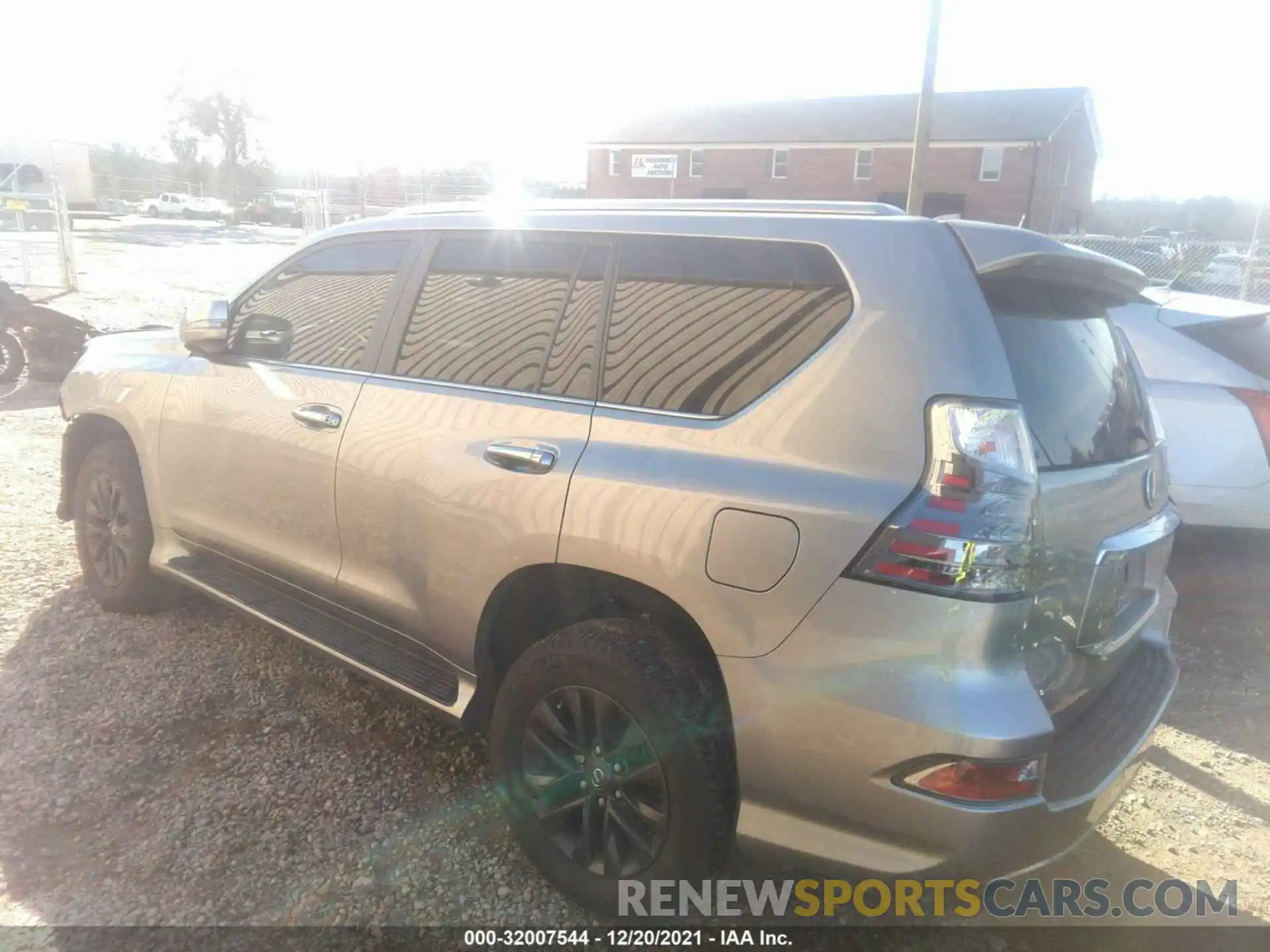 3 Photograph of a damaged car JTJAM7BX5L5264265 LEXUS GX 2020