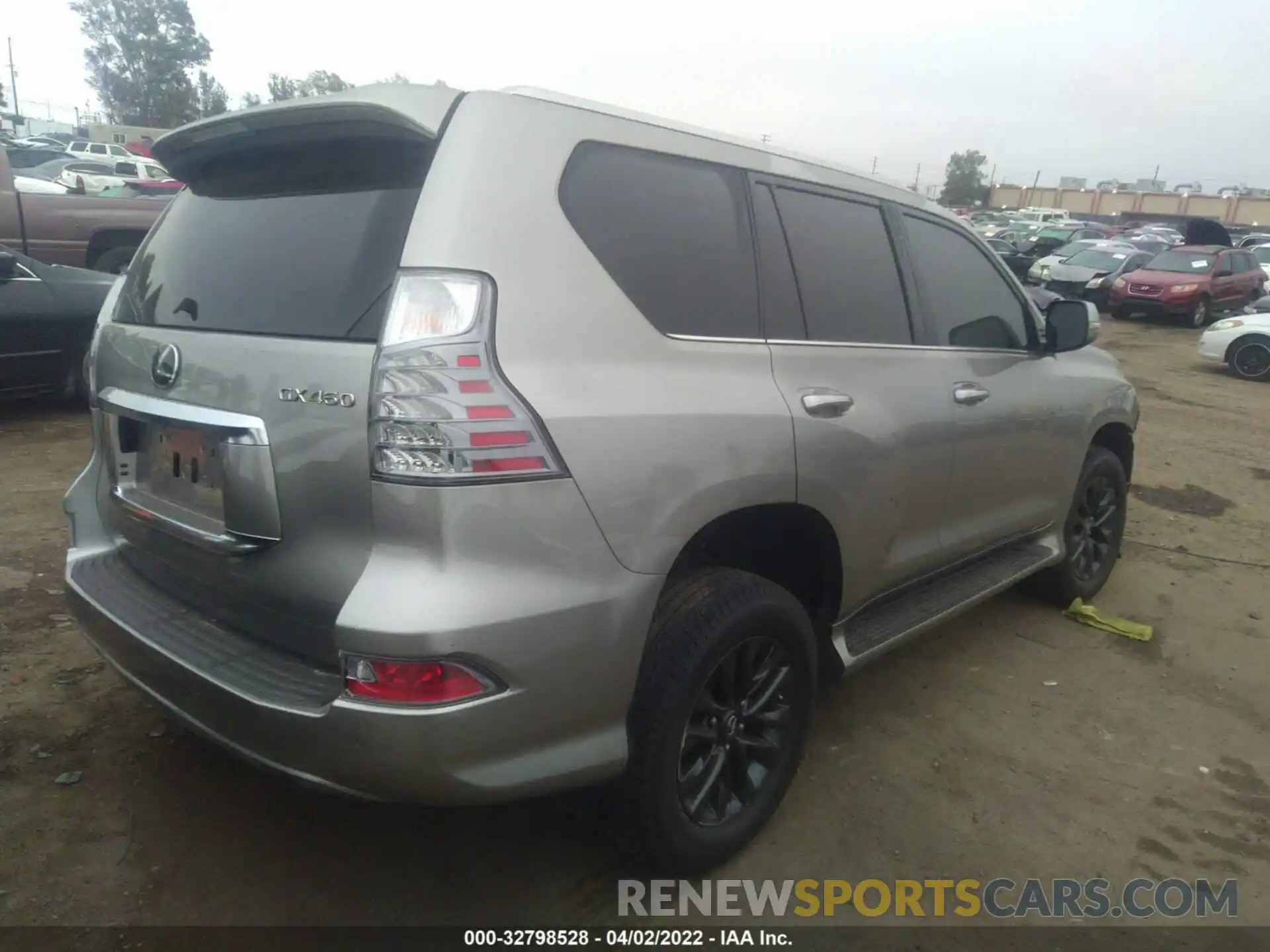 4 Фотография поврежденного автомобиля JTJAM7BX6L5258880 LEXUS GX 2020