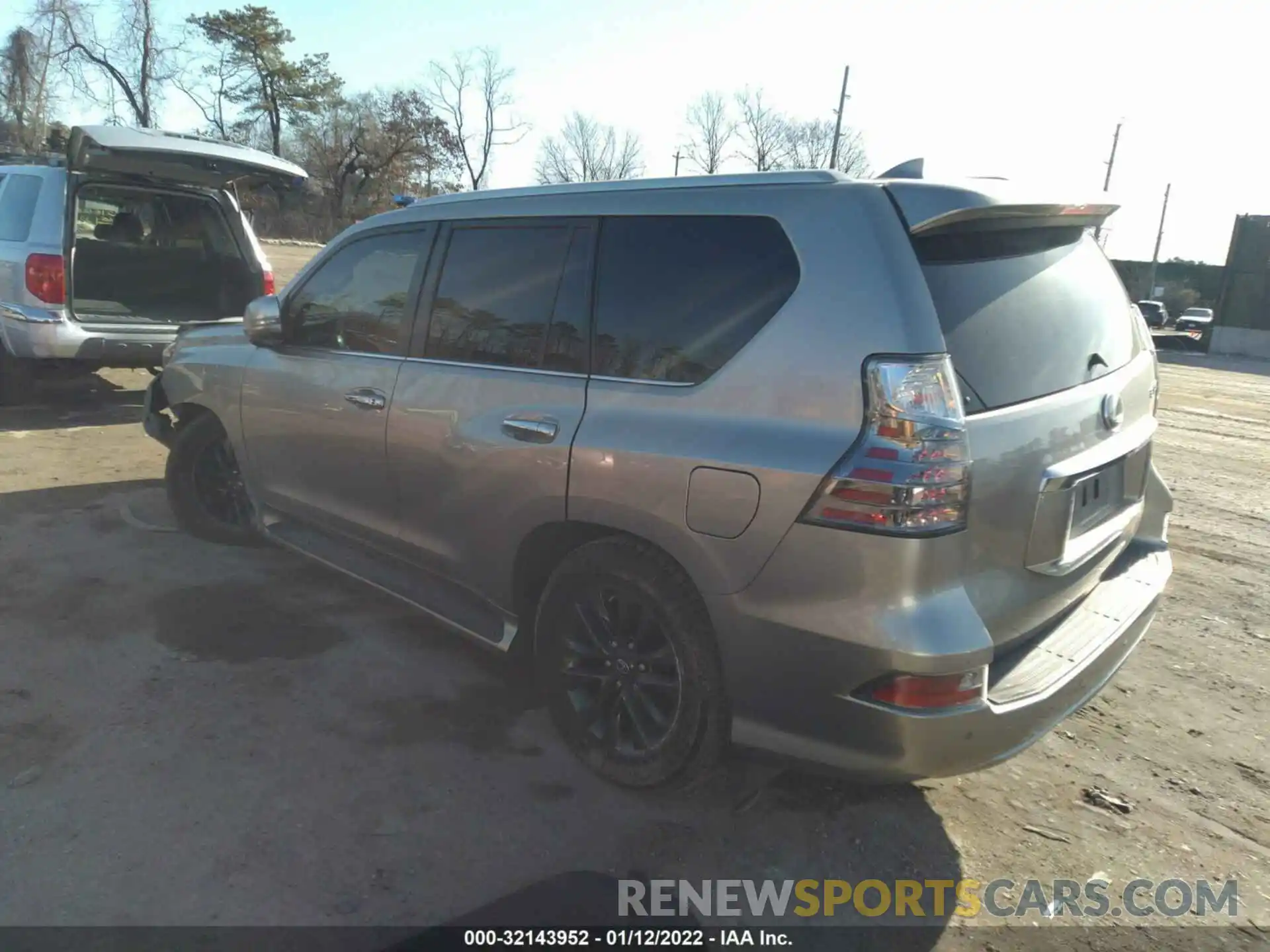 3 Фотография поврежденного автомобиля JTJAM7BX6L5265991 LEXUS GX 2020