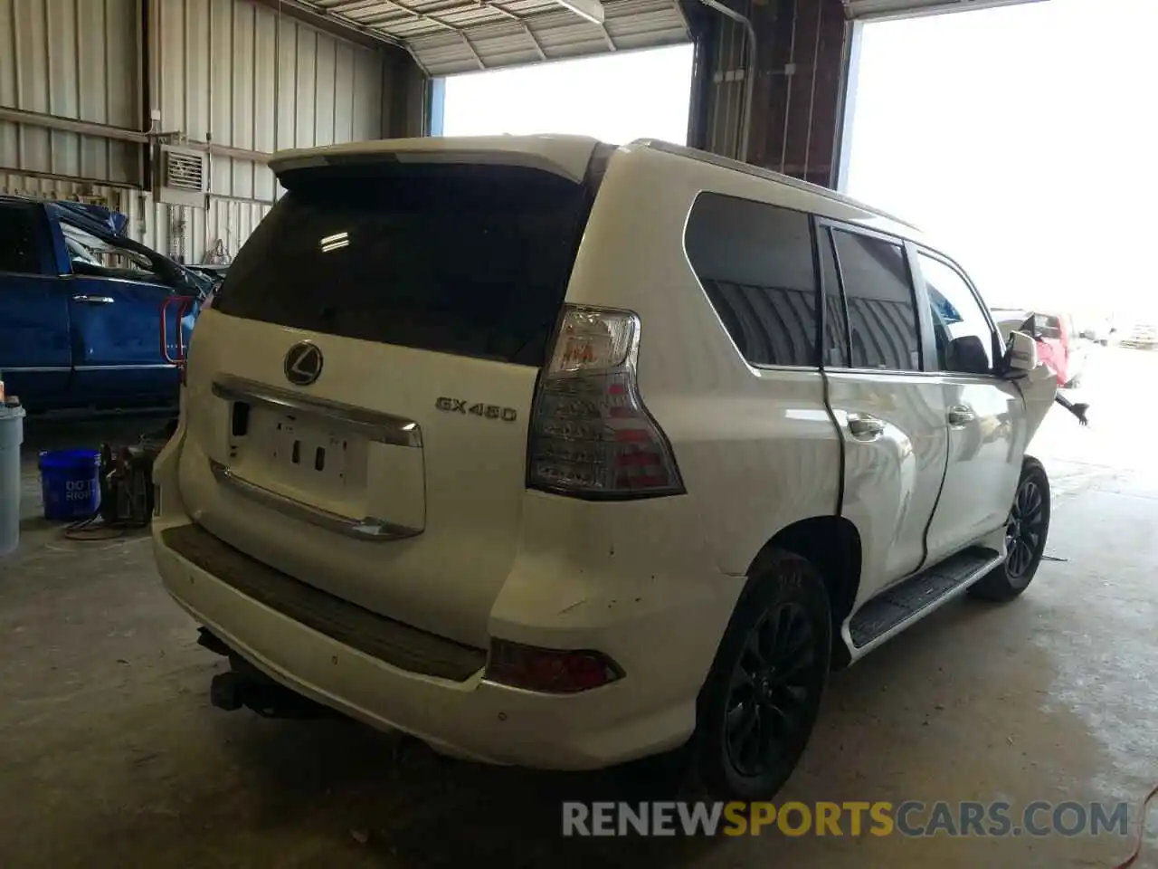 4 Photograph of a damaged car JTJAM7BX6L5266039 LEXUS GX 2020