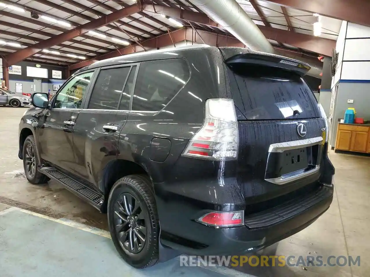 3 Photograph of a damaged car JTJAM7BX7L5242039 LEXUS GX 2020