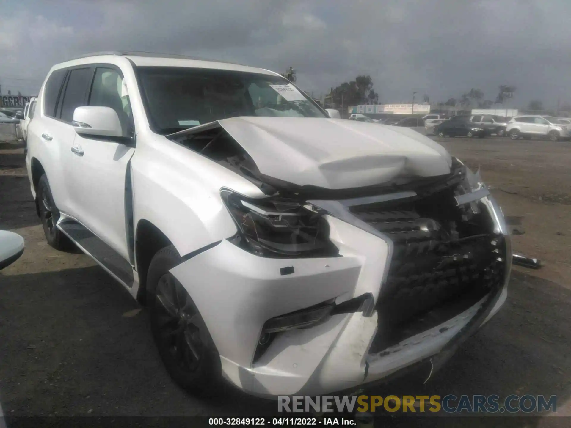 1 Photograph of a damaged car JTJAM7BX7L5260413 LEXUS GX 2020