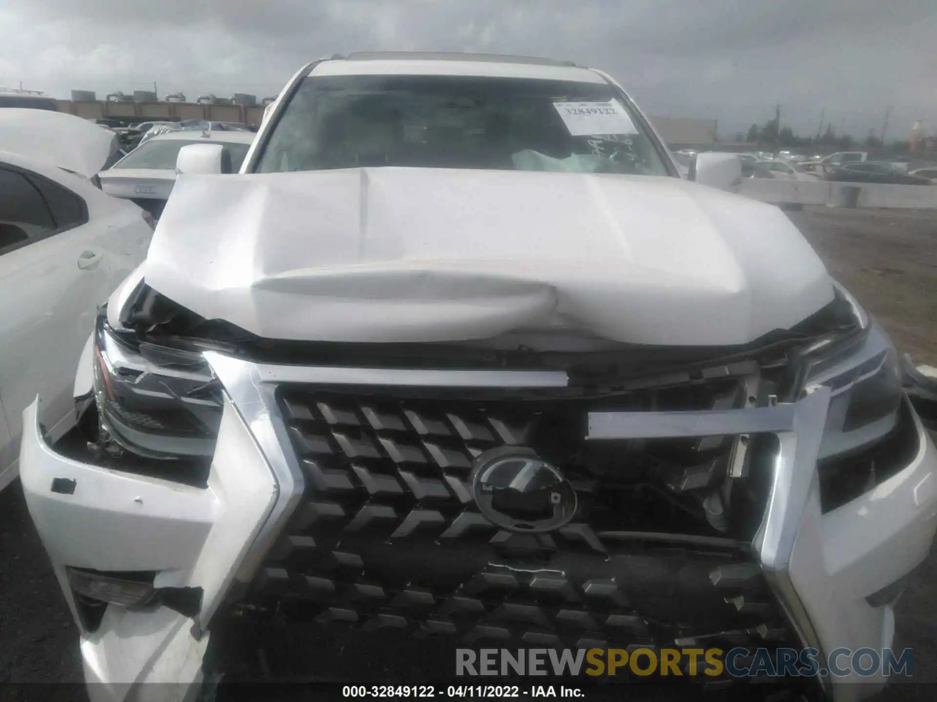 10 Photograph of a damaged car JTJAM7BX7L5260413 LEXUS GX 2020