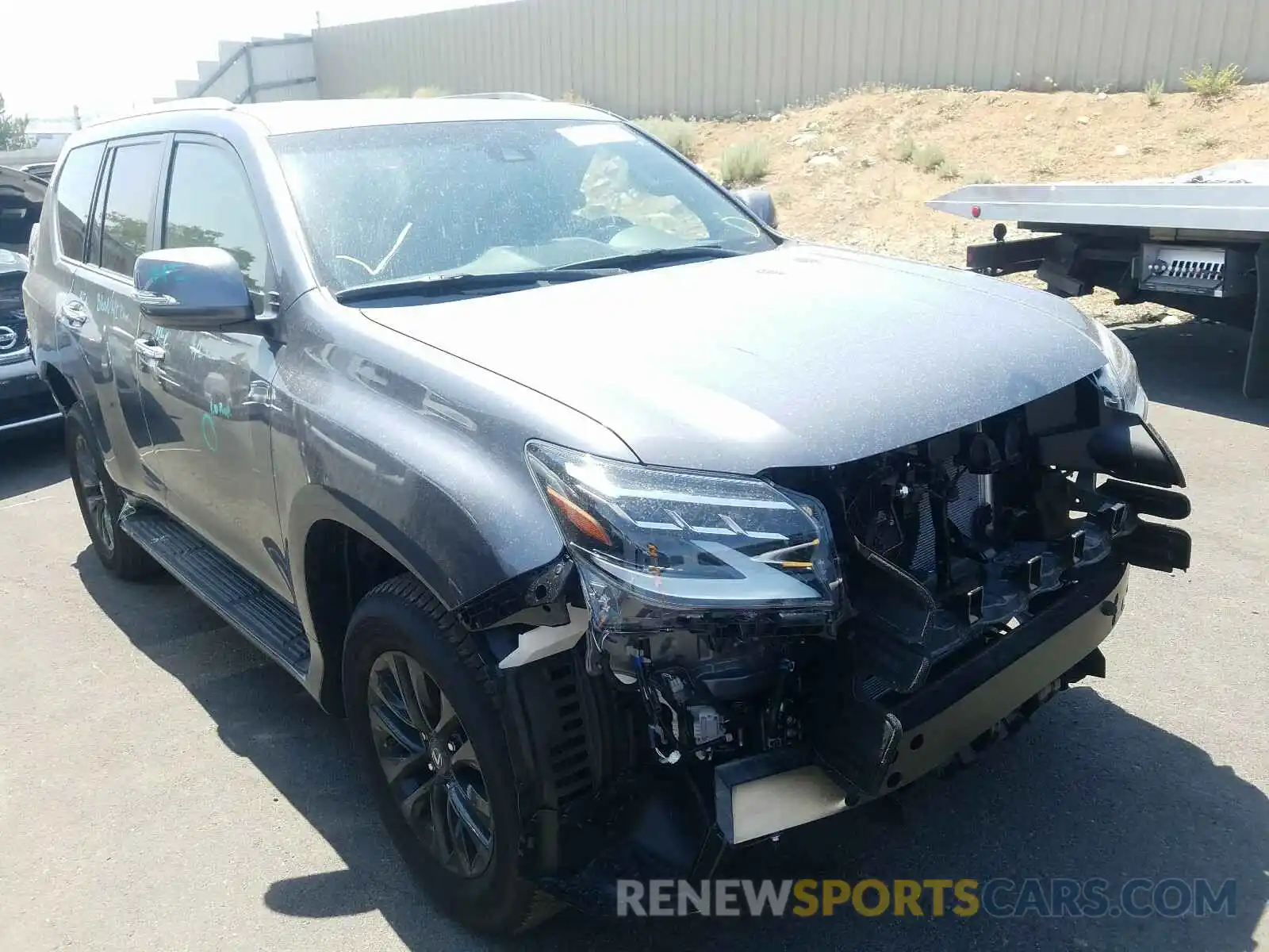 1 Photograph of a damaged car JTJAM7BX8L5258959 LEXUS GX 2020