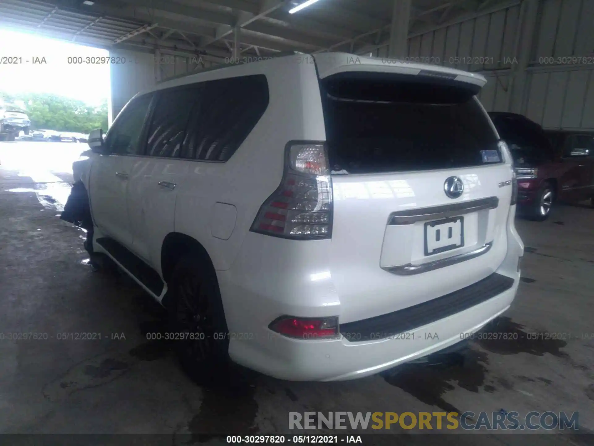 3 Фотография поврежденного автомобиля JTJAM7BX8L5261795 LEXUS GX 2020