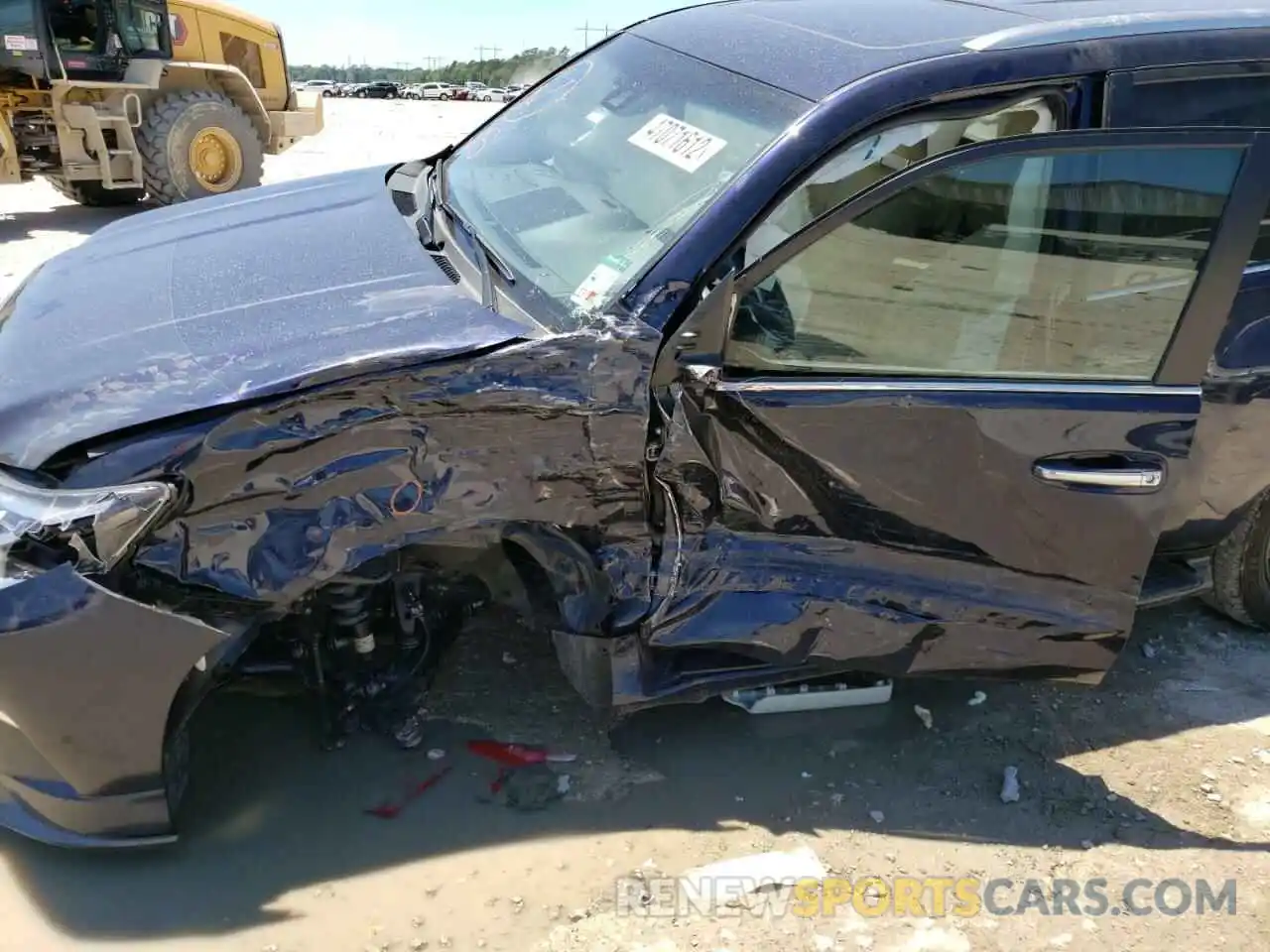 9 Photograph of a damaged car JTJAM7BX8L5265247 LEXUS GX 2020