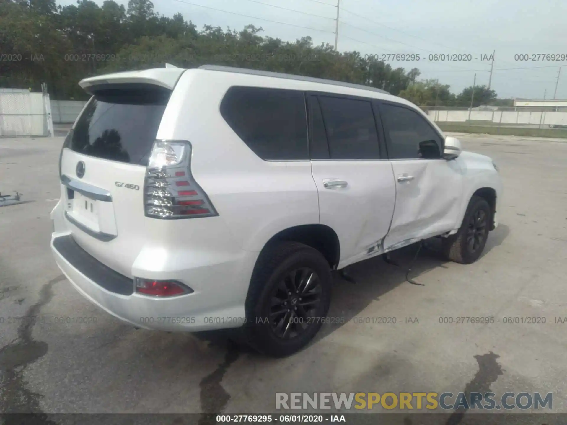 4 Photograph of a damaged car JTJAM7BX9L5252913 LEXUS GX 2020