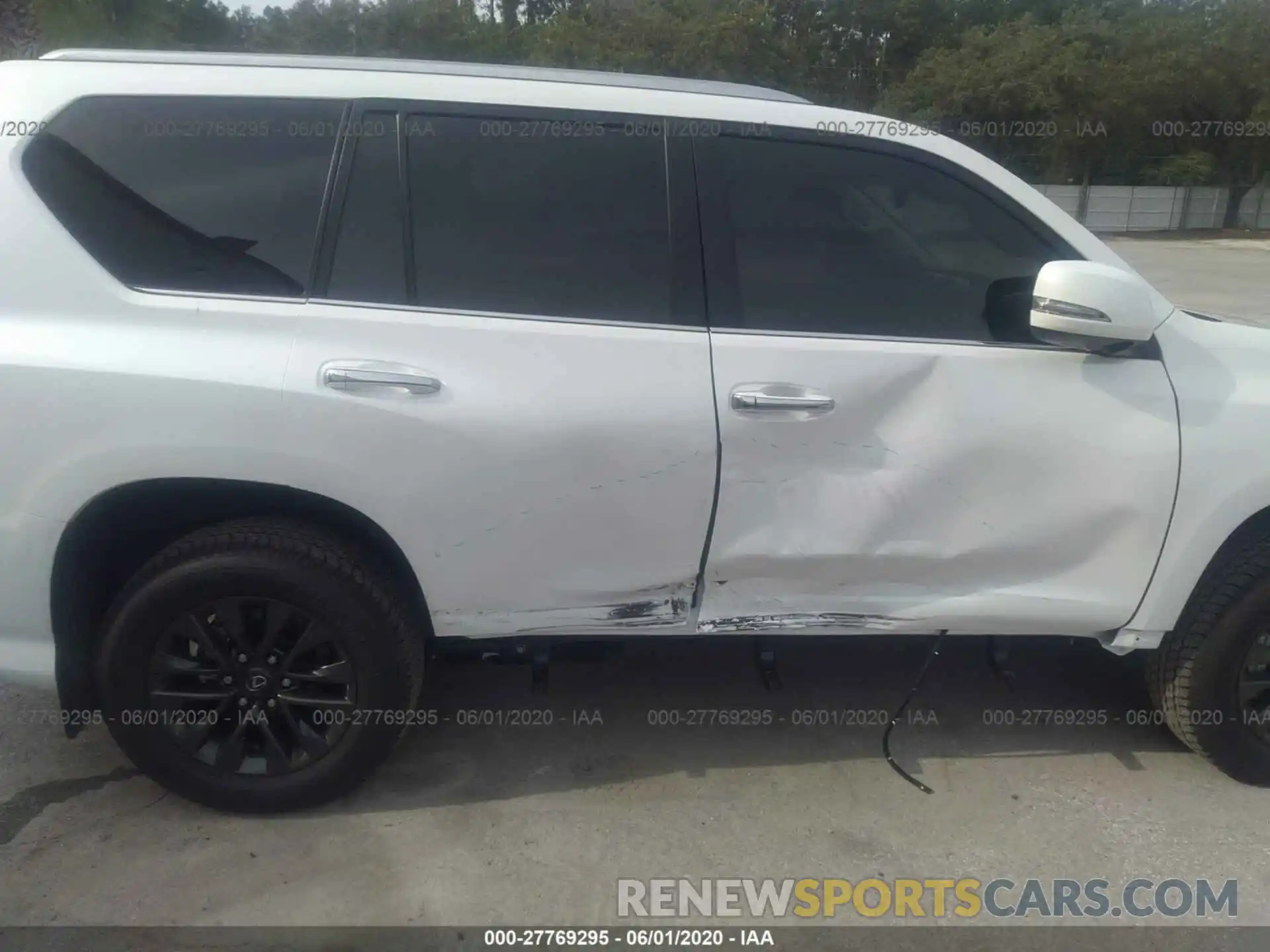 6 Photograph of a damaged car JTJAM7BX9L5252913 LEXUS GX 2020