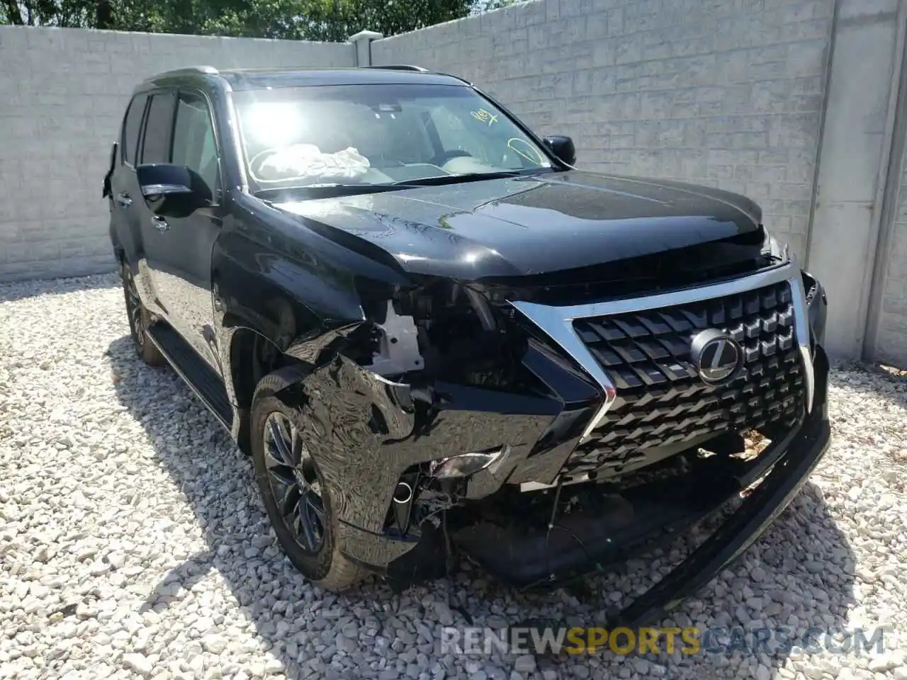 1 Photograph of a damaged car JTJAM7BX9L5256282 LEXUS GX 2020