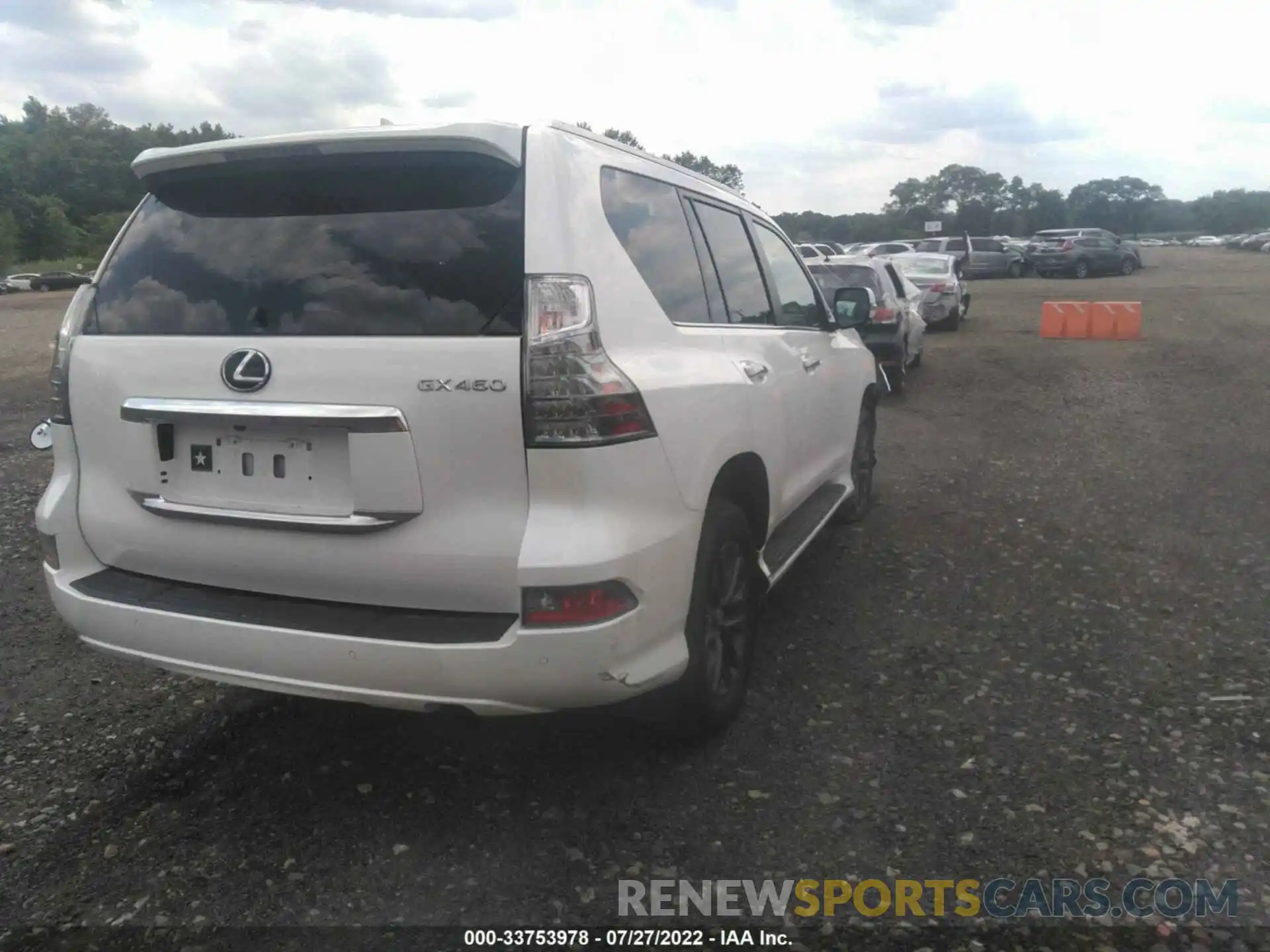 4 Photograph of a damaged car JTJAM7BX9L5264480 LEXUS GX 2020