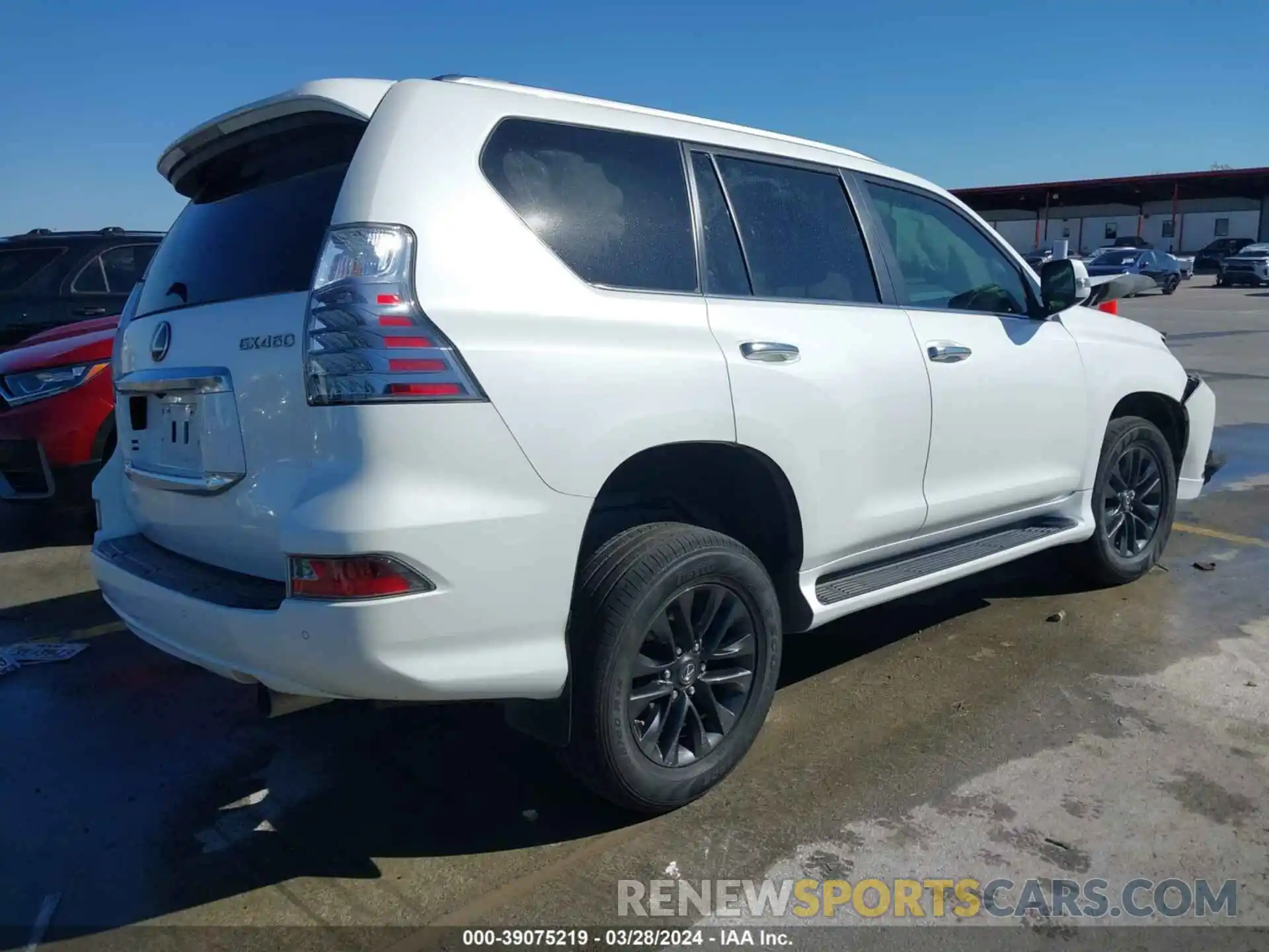 4 Photograph of a damaged car JTJAM7BX9L5267461 LEXUS GX 2020