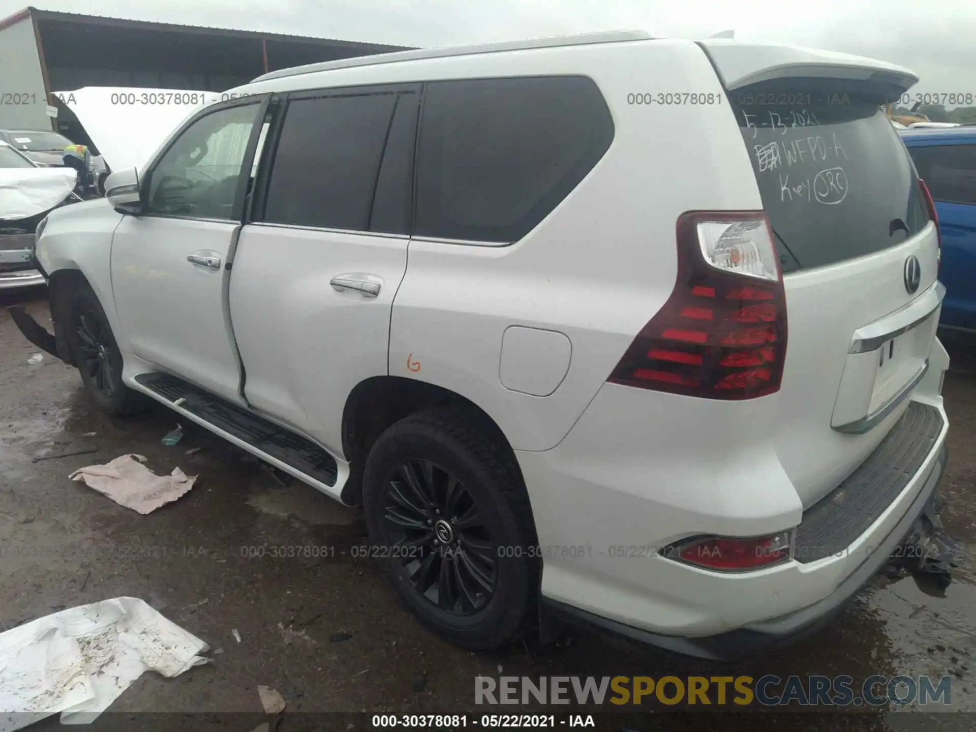 3 Фотография поврежденного автомобиля JTJAM7BXXL5257280 LEXUS GX 2020