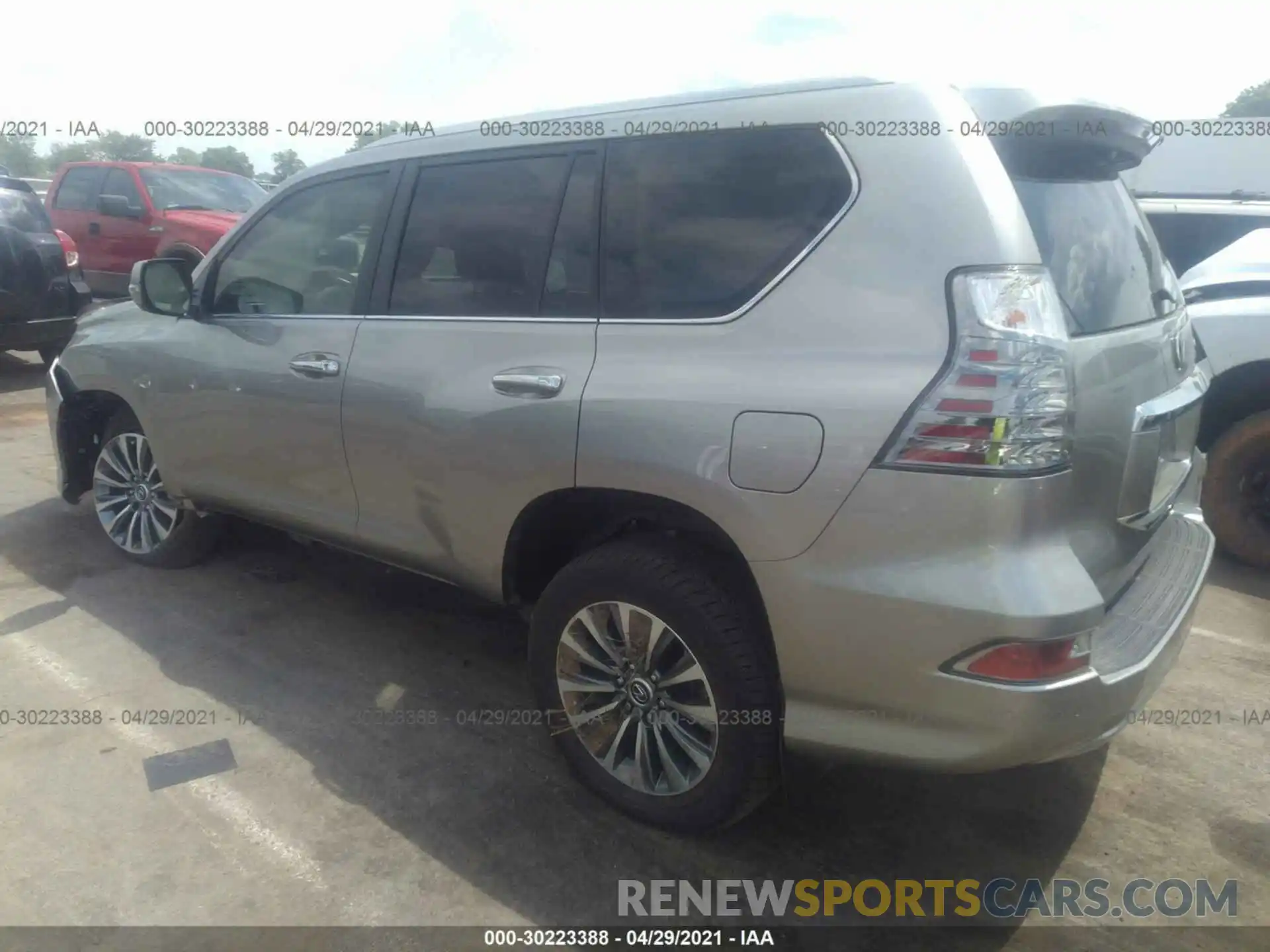 3 Photograph of a damaged car JTJGM7BX3L5255302 LEXUS GX 2020