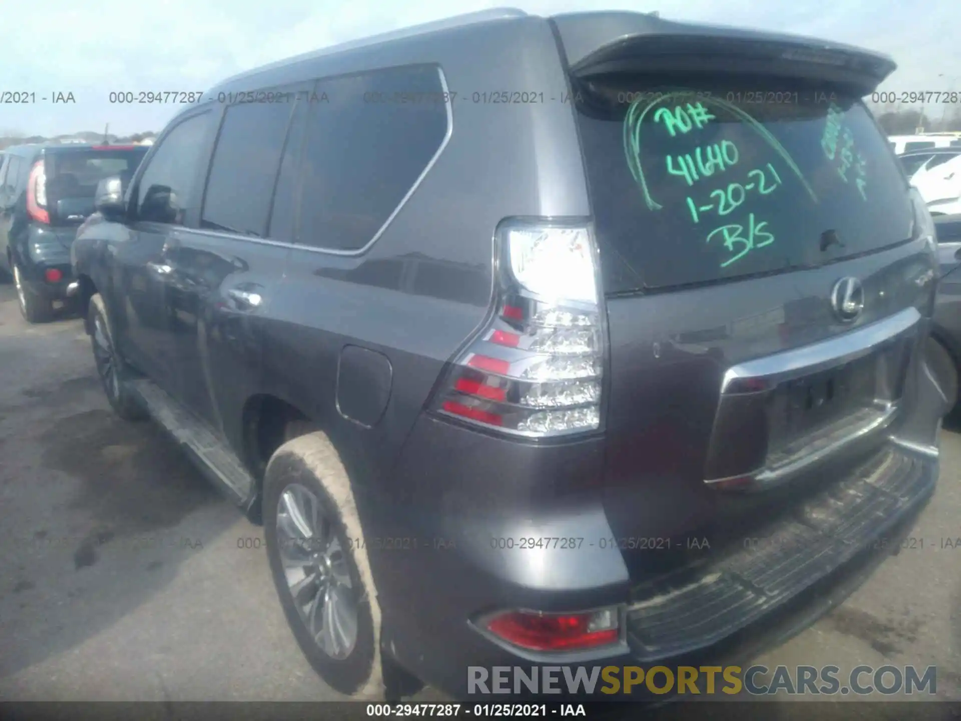 3 Photograph of a damaged car JTJGM7BX5L5261666 LEXUS GX 2020