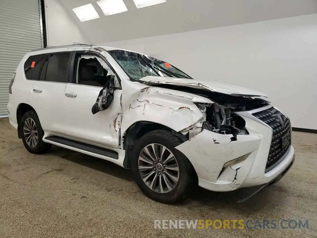 4 Photograph of a damaged car JTJGM7BX7L5248918 LEXUS GX 2020