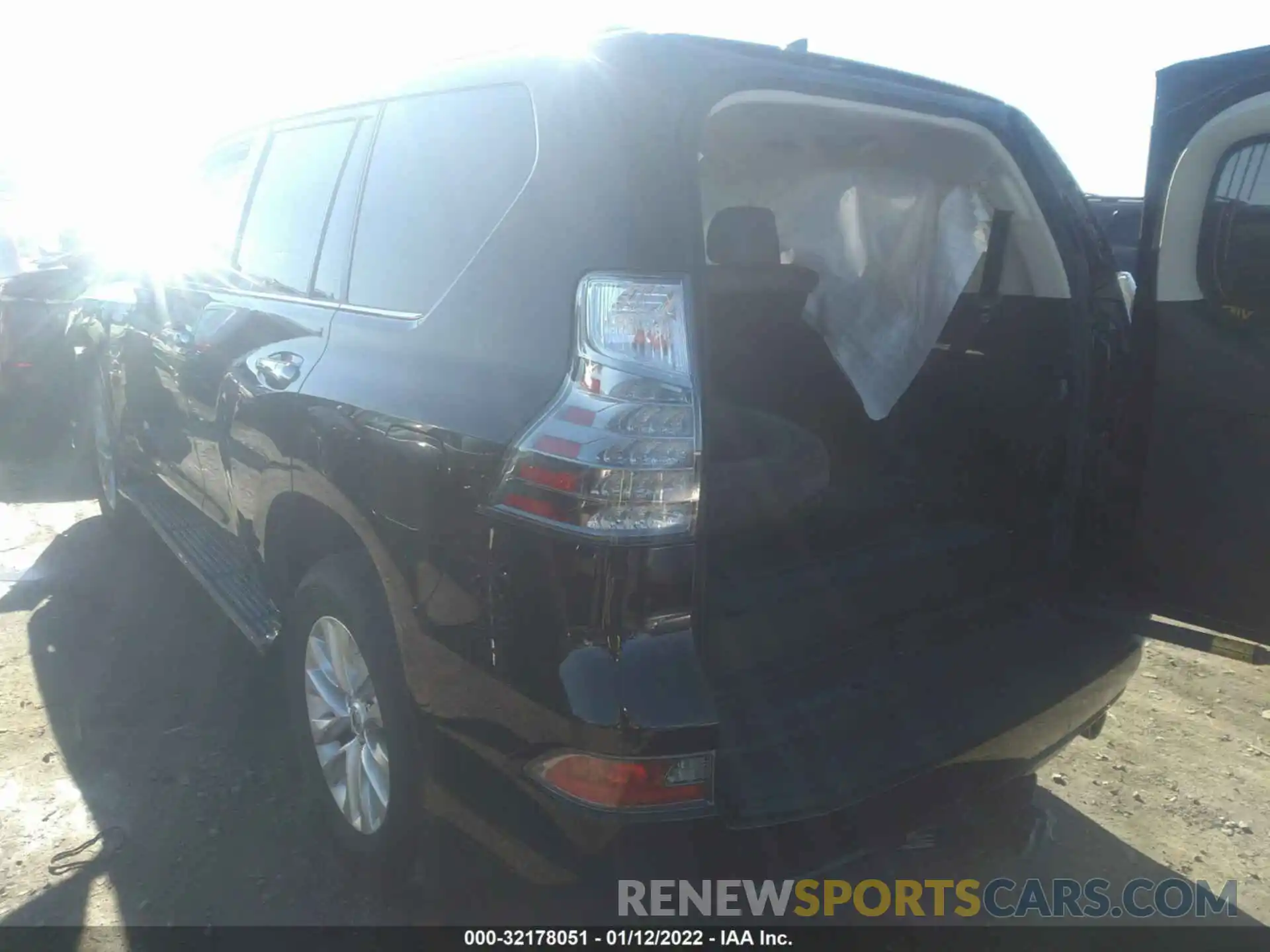 3 Photograph of a damaged car JTJAM7BX7M5276838 LEXUS GX 2021