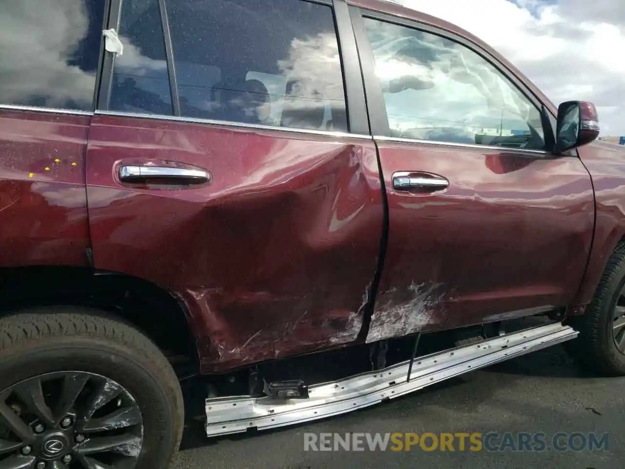 9 Photograph of a damaged car JTJAM7BX8M5293535 LEXUS GX 2021