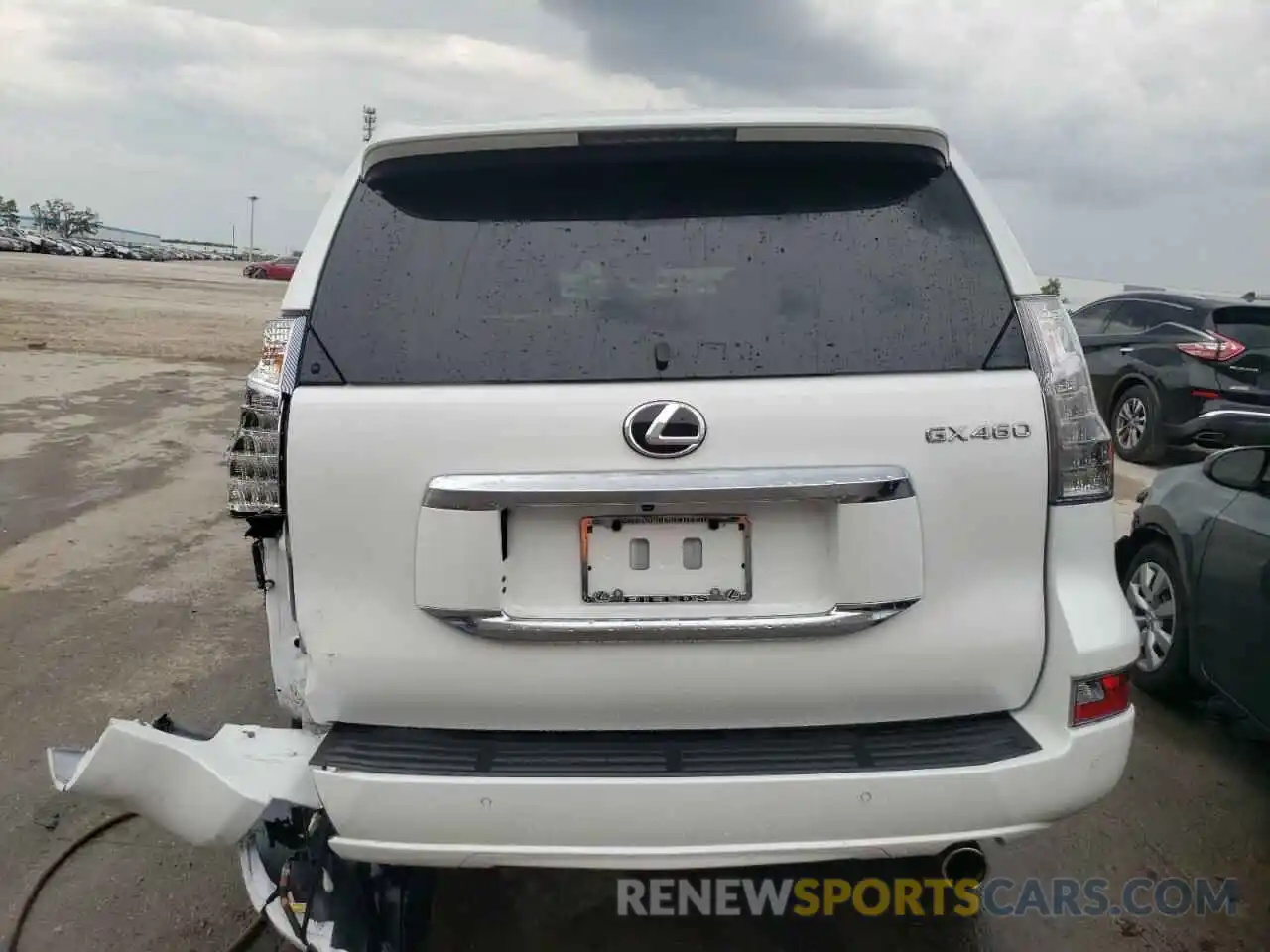 9 Photograph of a damaged car JTJAM7BX8M5297133 LEXUS GX 2021