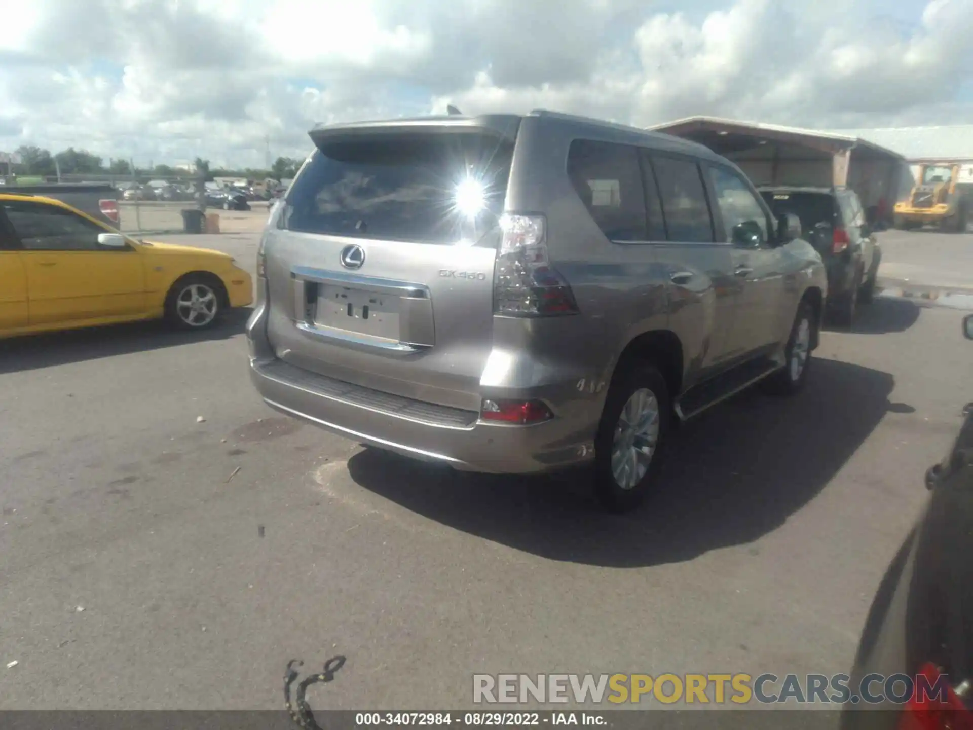 4 Photograph of a damaged car JTJAM7BX9M5280809 LEXUS GX 2021