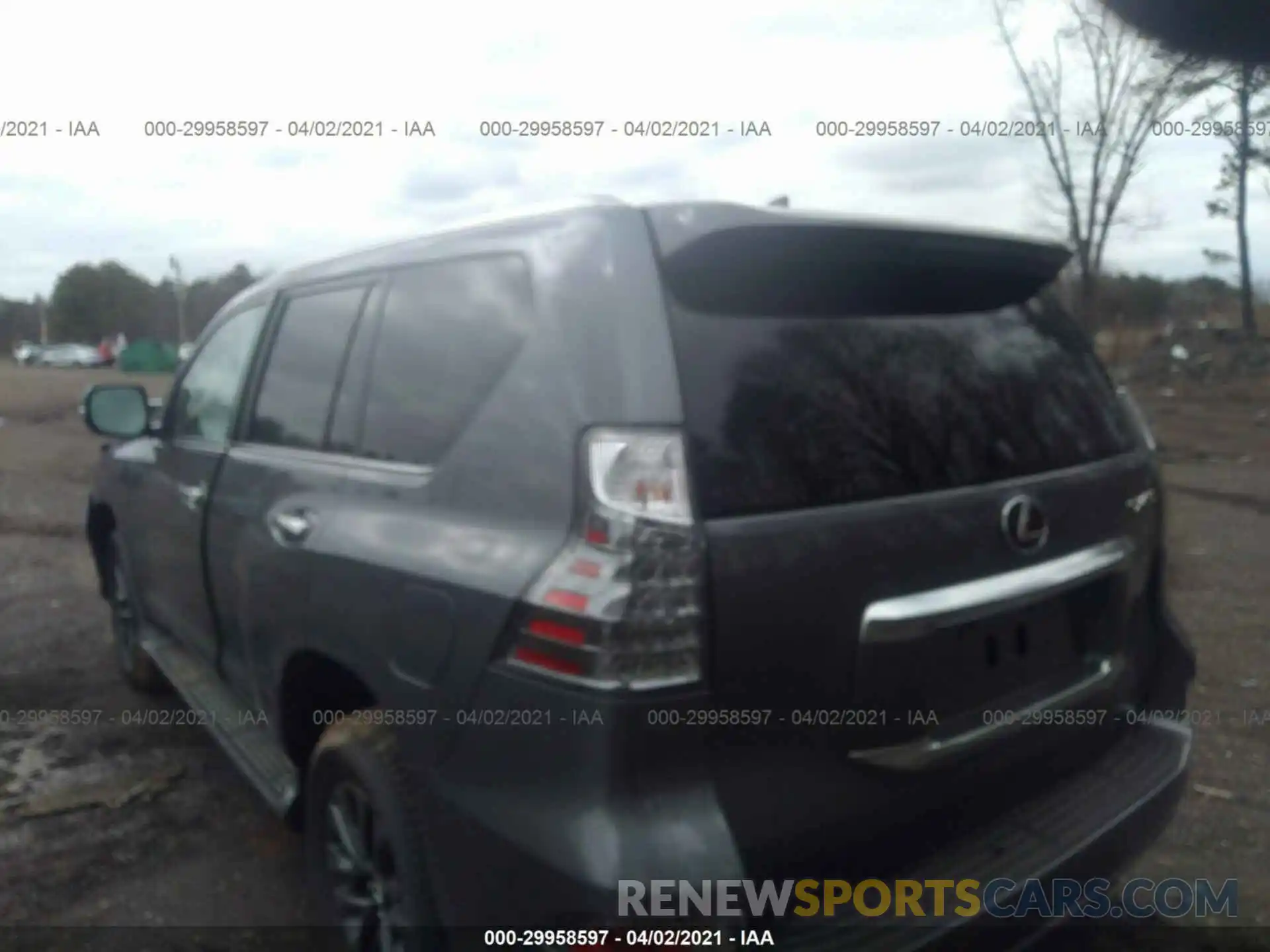 3 Photograph of a damaged car JTJAM7BXXM5286893 LEXUS GX 2021