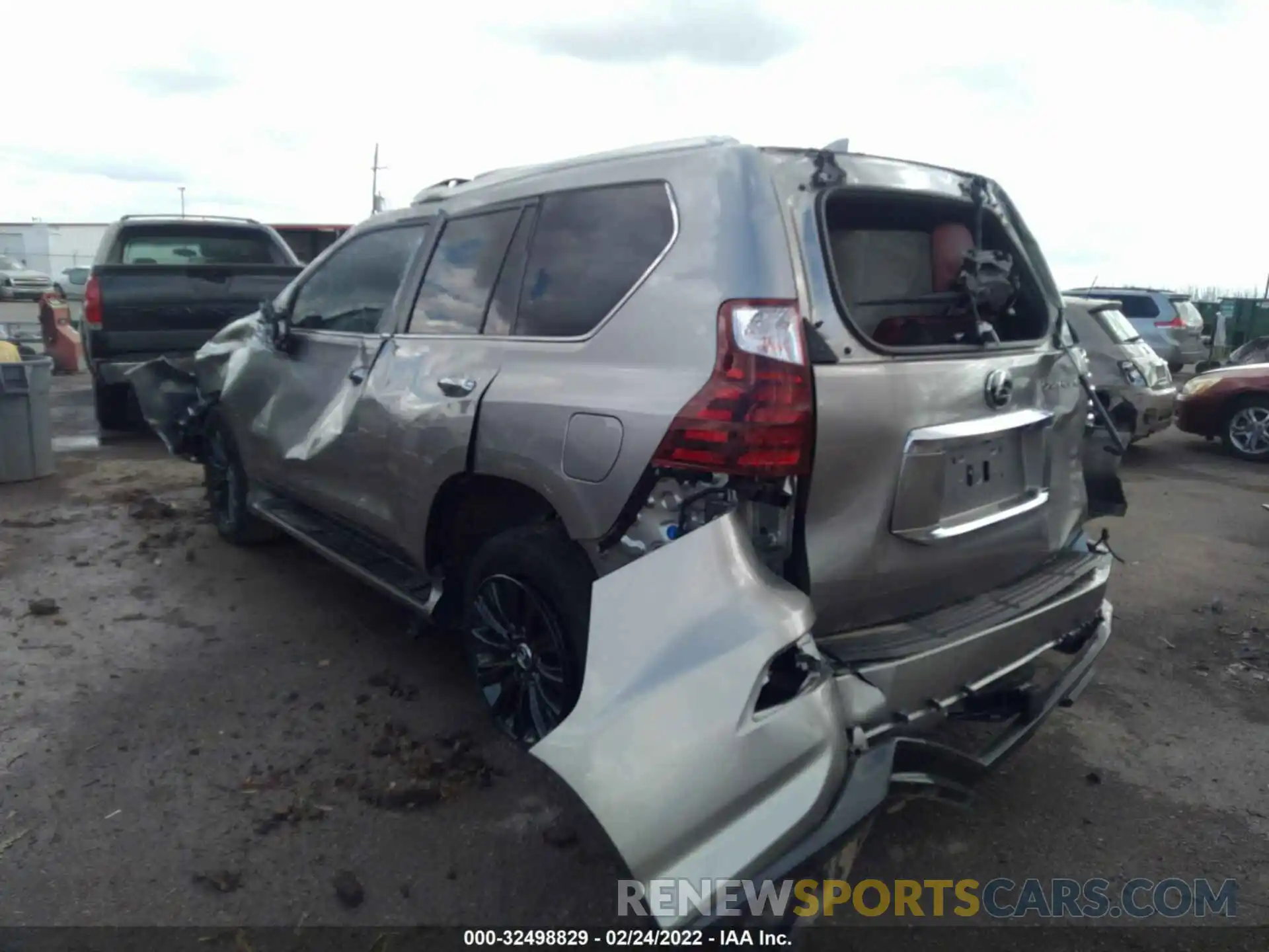 3 Photograph of a damaged car JTJGM7BX2M5275199 LEXUS GX 2021