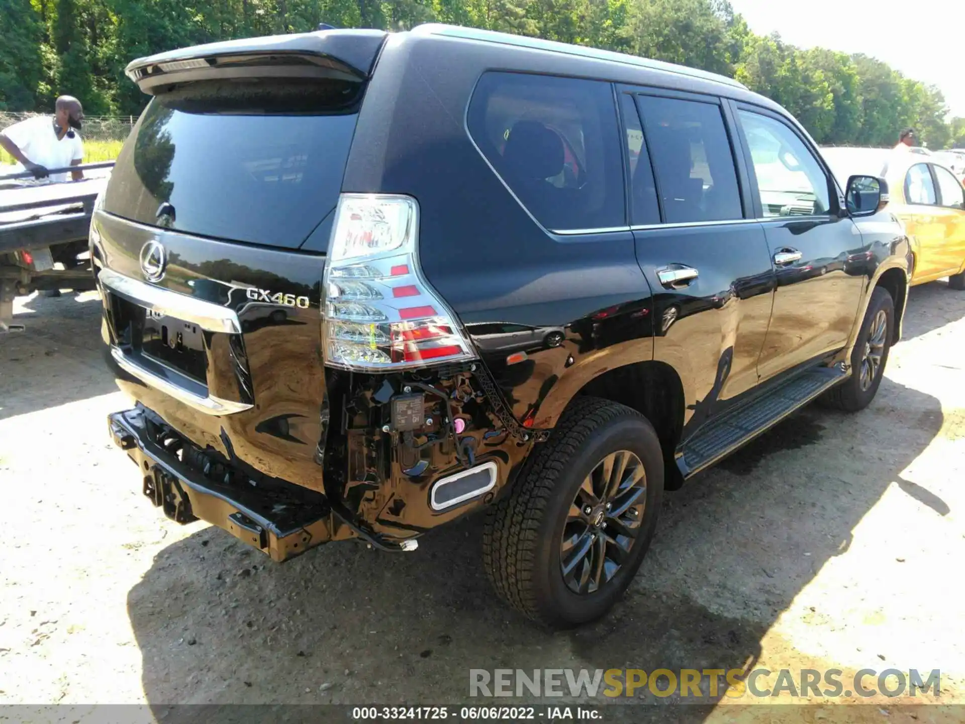 4 Фотография поврежденного автомобиля JTJAM7BX3N5316429 LEXUS GX 2022