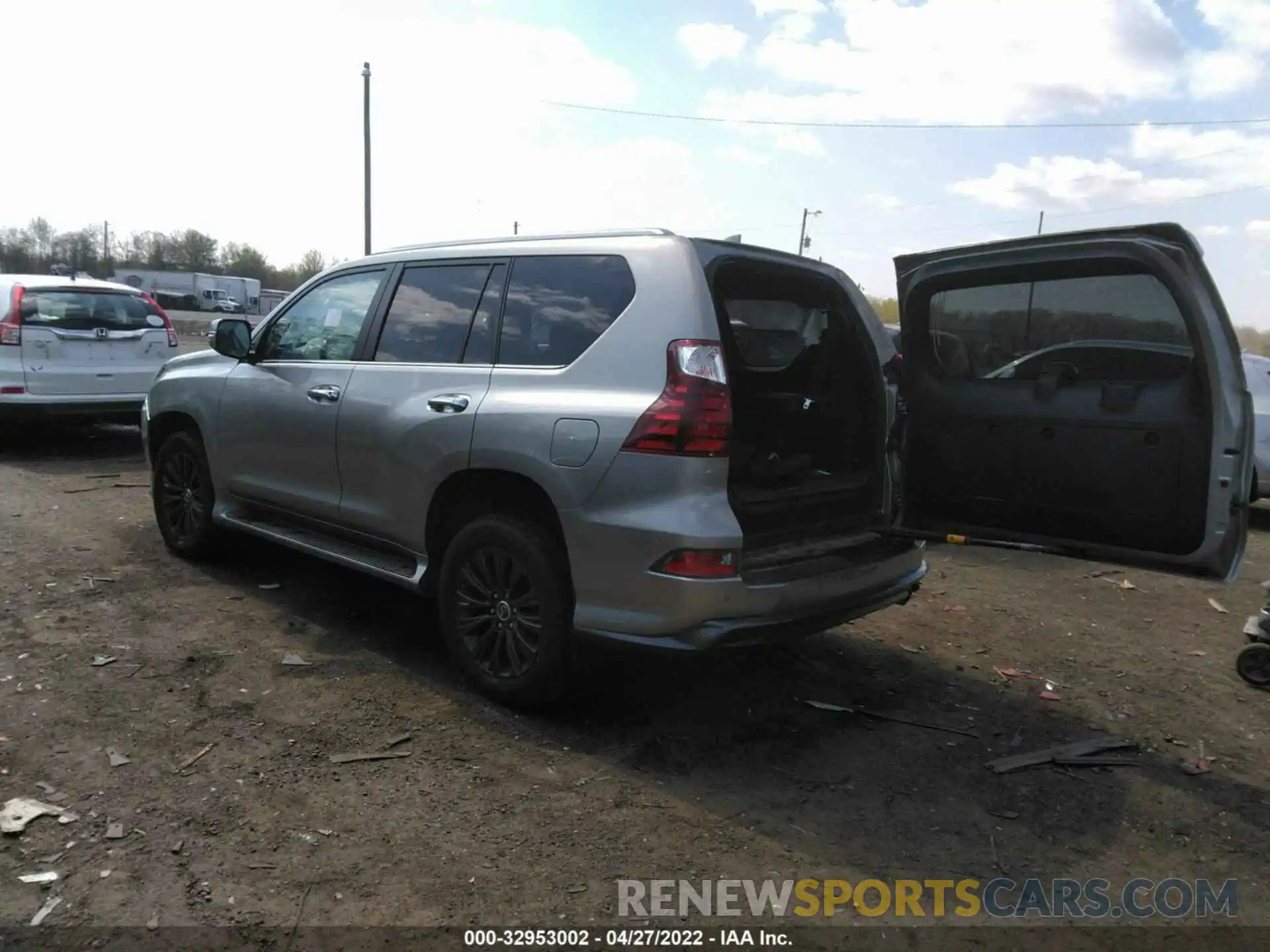 3 Фотография поврежденного автомобиля JTJAM7BX5N5309191 LEXUS GX 2022