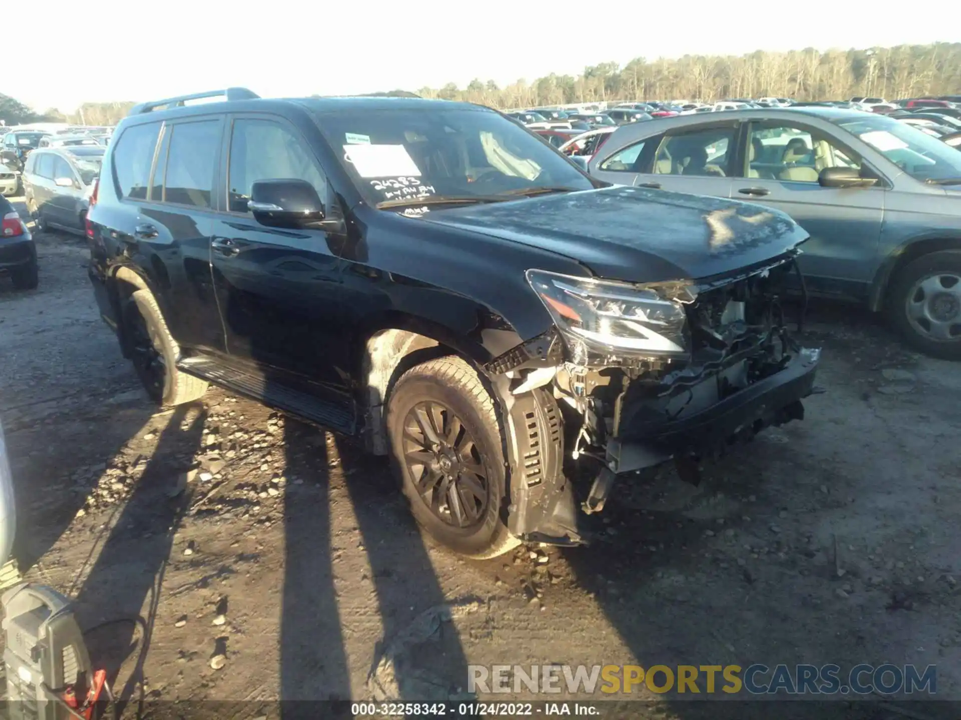 1 Photograph of a damaged car JTJKM7BX4N5305962 LEXUS GX 2022