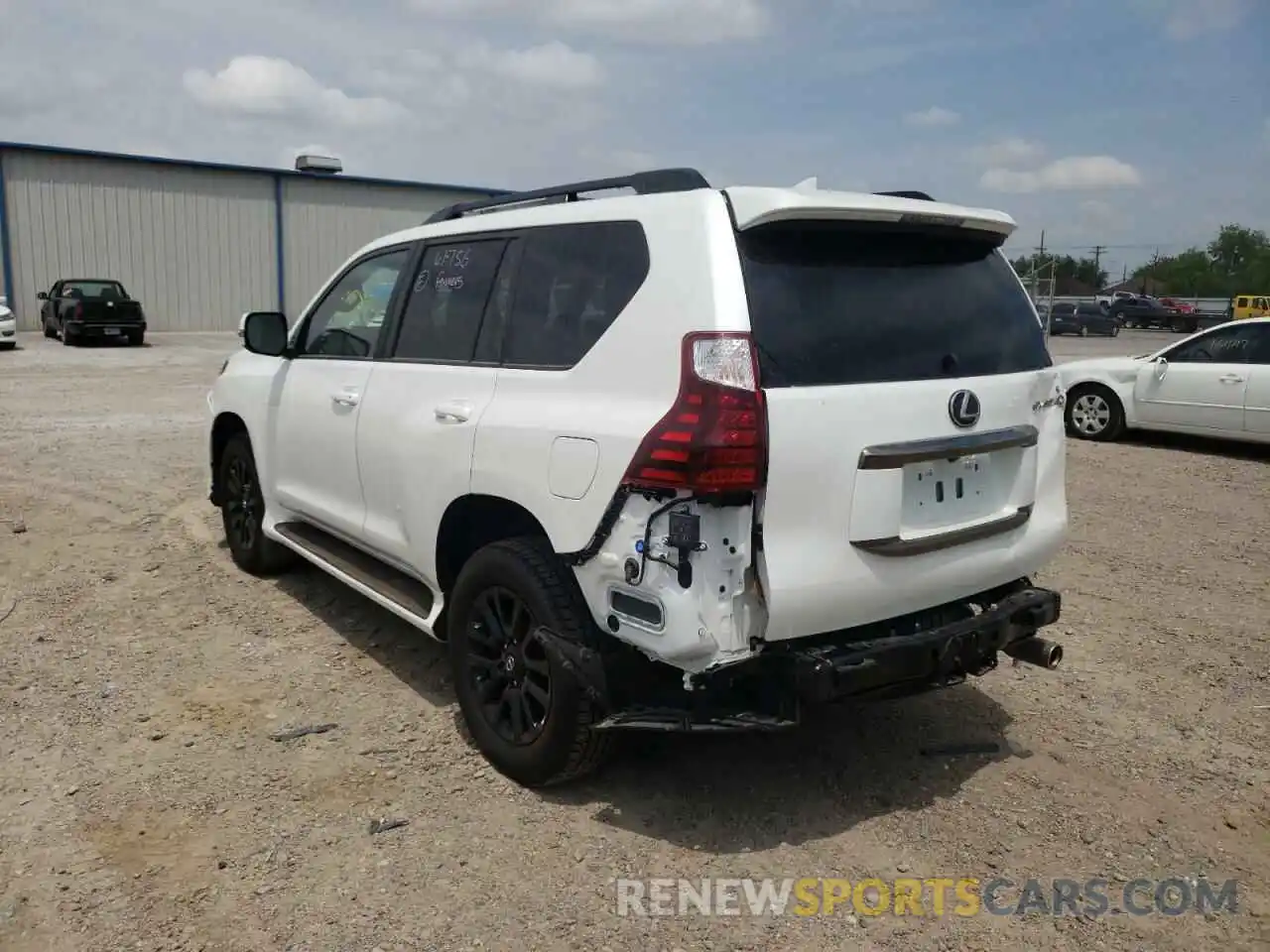 3 Фотография поврежденного автомобиля JTJKM7BX5N5313035 LEXUS GX 2022