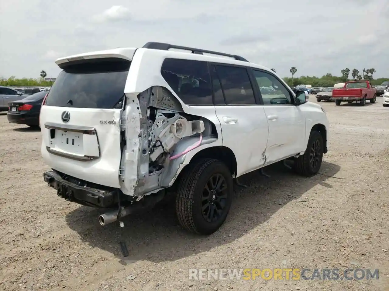 4 Photograph of a damaged car JTJKM7BX5N5313035 LEXUS GX 2022