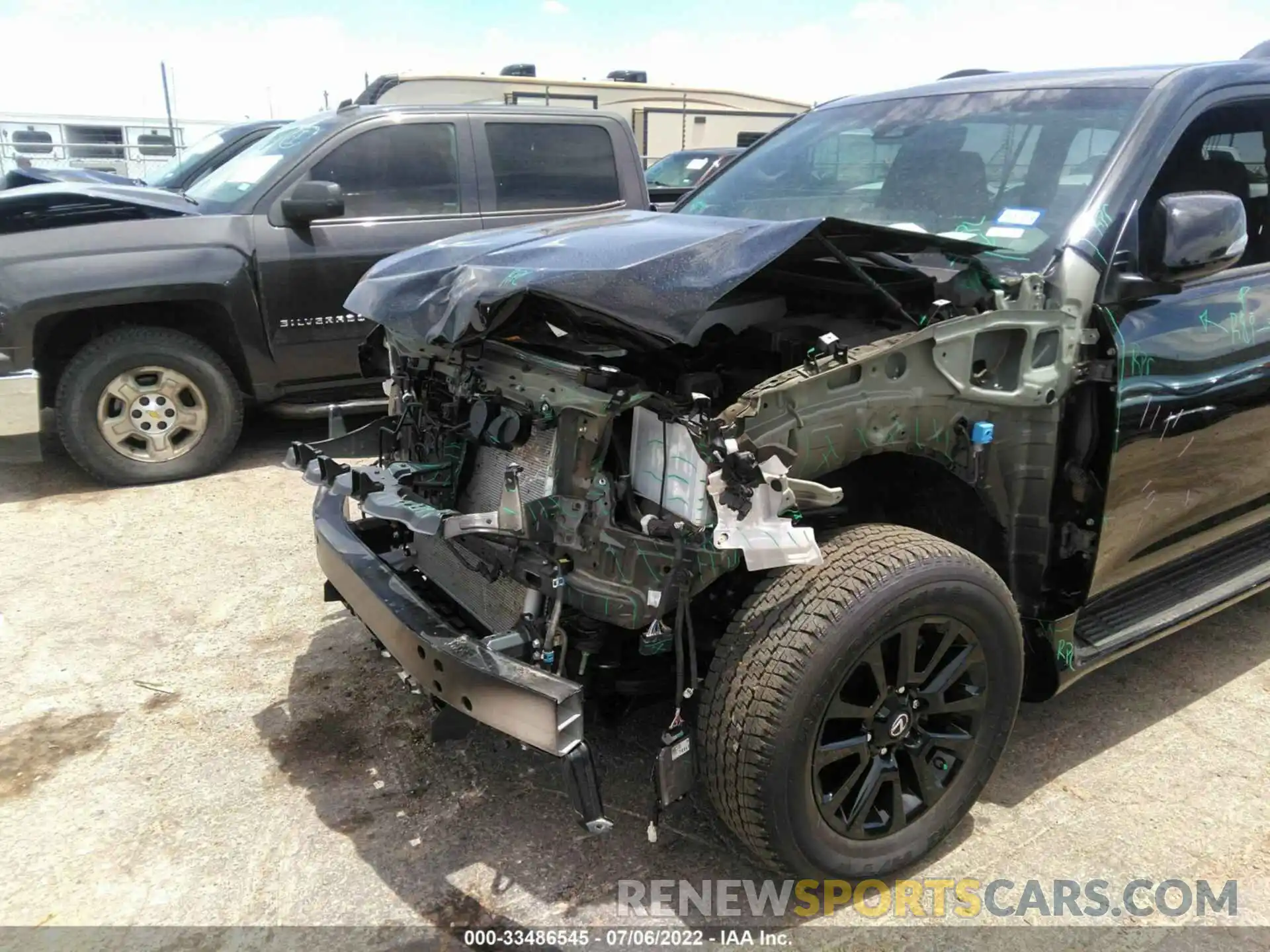 6 Photograph of a damaged car JTJKM7BX7N5307673 LEXUS GX 2022