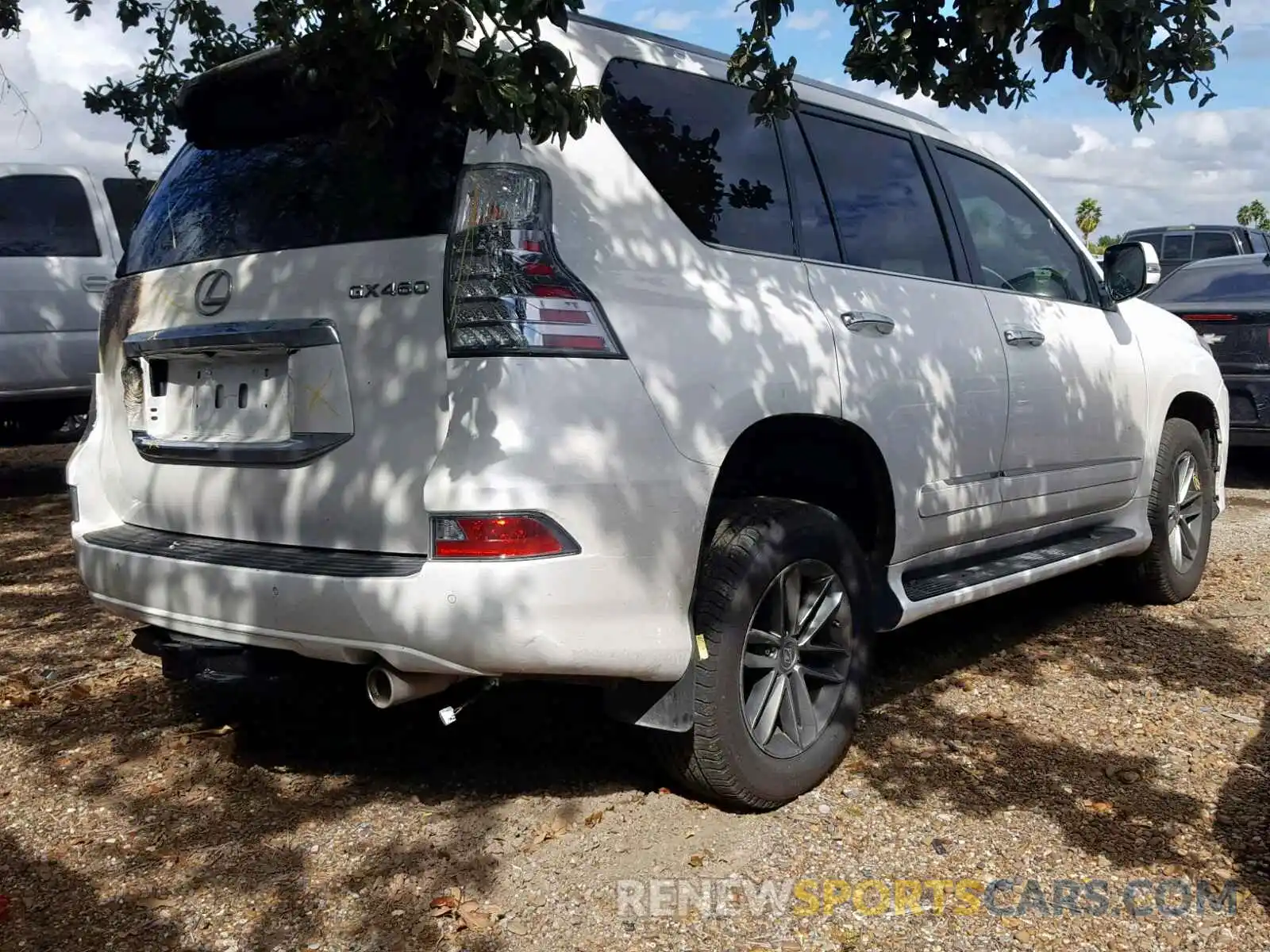 4 Photograph of a damaged car JTJBM7FXXK5219626 LEXUS GX 460 2019