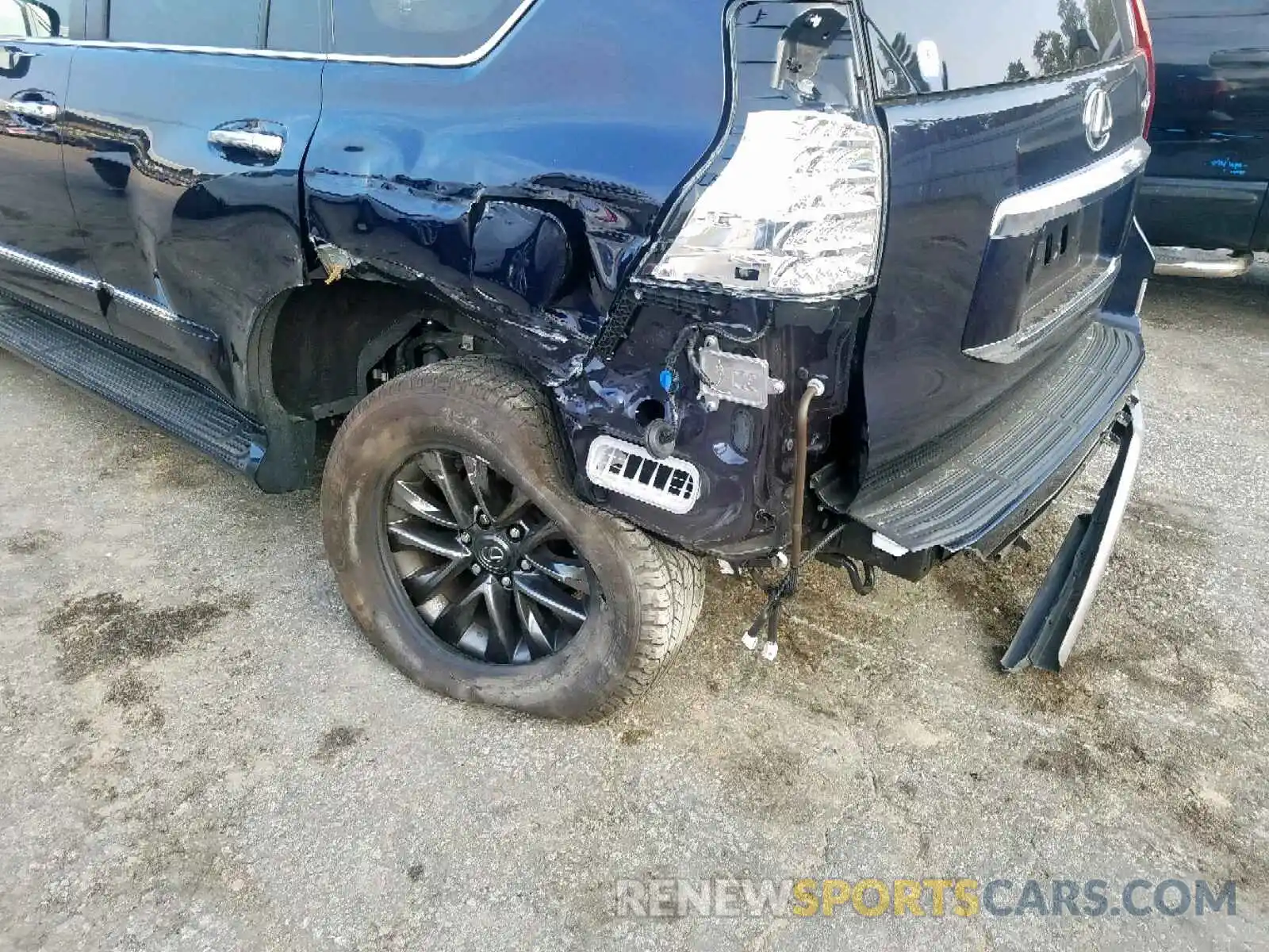 9 Photograph of a damaged car JTJJM7FX6K5222258 LEXUS GX 460 PRE 2019