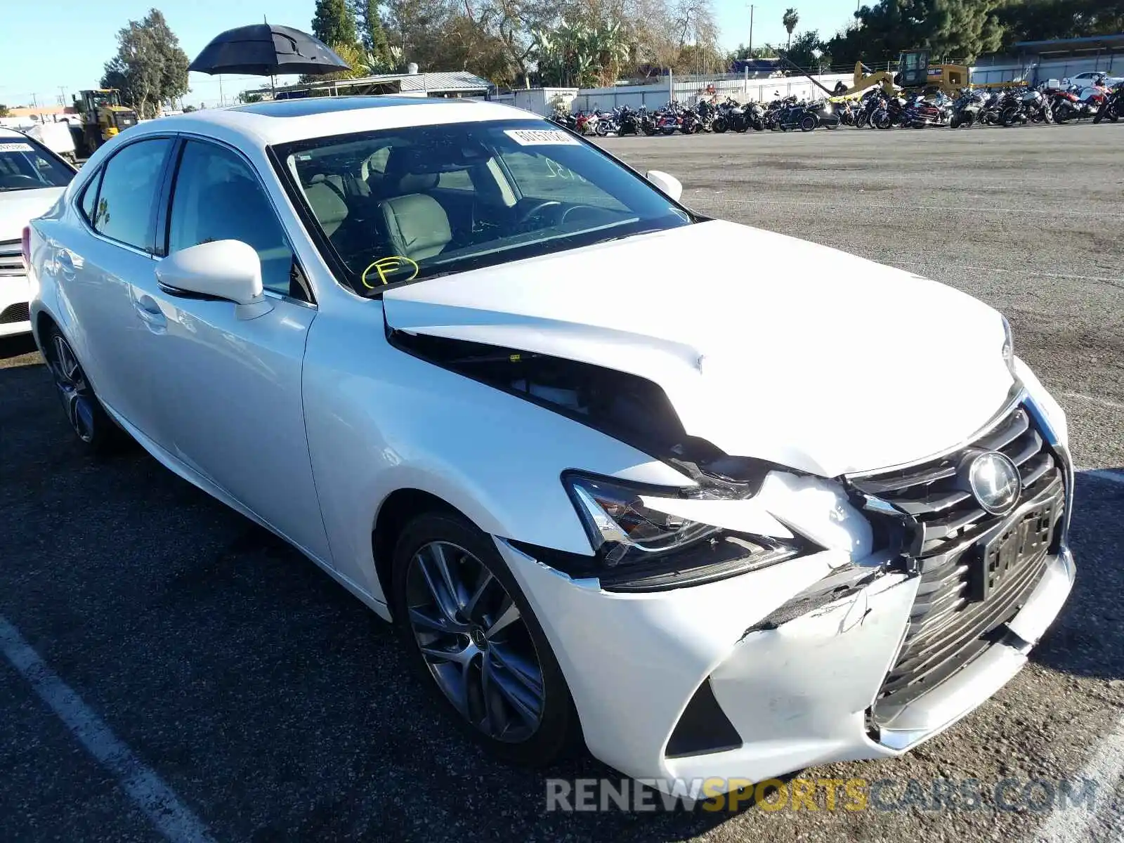 1 Photograph of a damaged car JTHBA1D20K5088334 LEXUS IS 2019