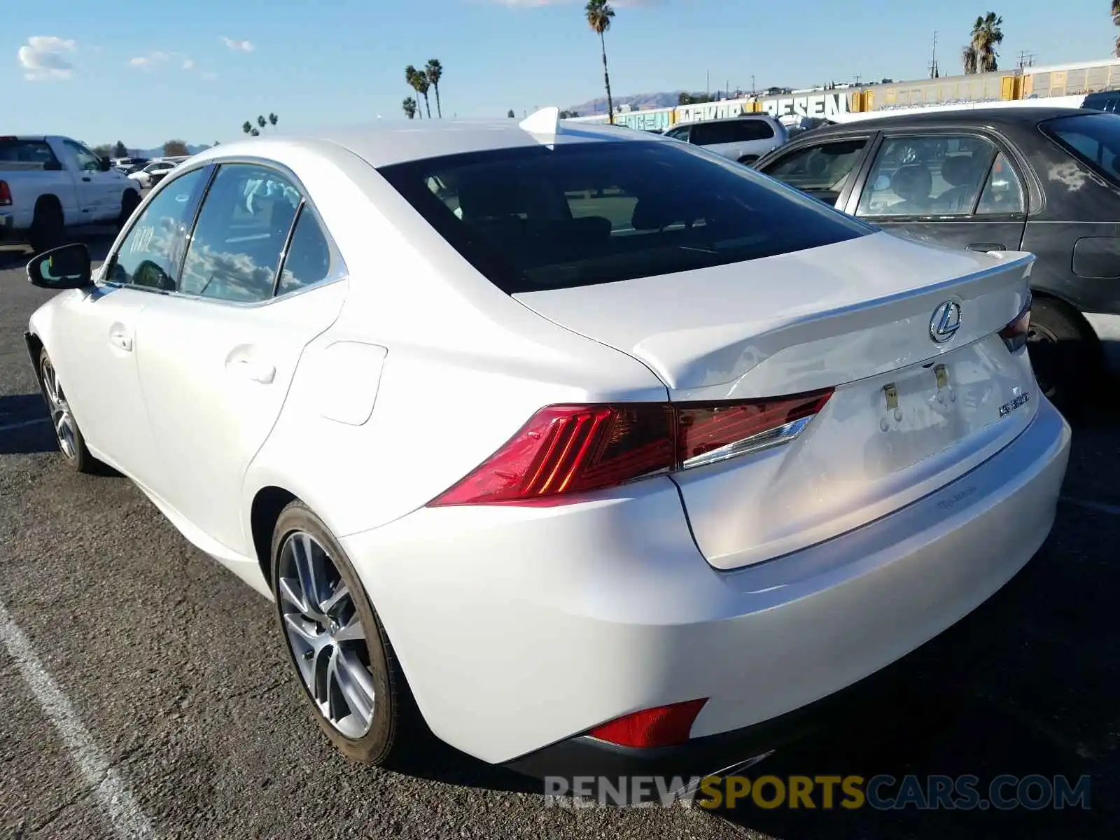 3 Photograph of a damaged car JTHBA1D20K5088334 LEXUS IS 2019