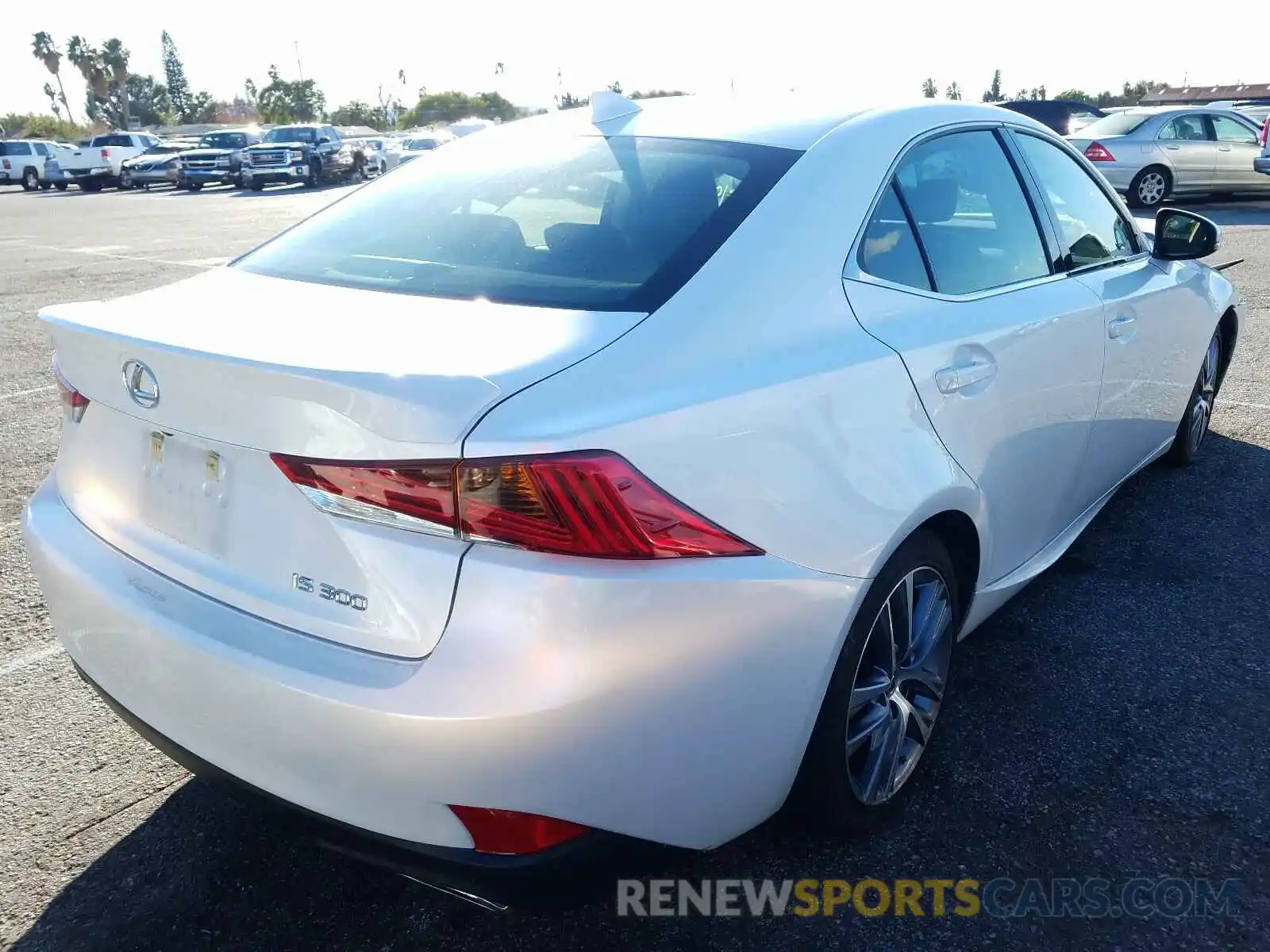 4 Photograph of a damaged car JTHBA1D20K5088334 LEXUS IS 2019