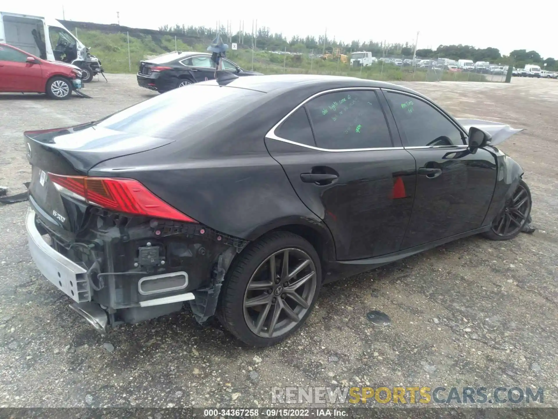 4 Фотография поврежденного автомобиля JTHBA1D20K5093971 LEXUS IS 2019