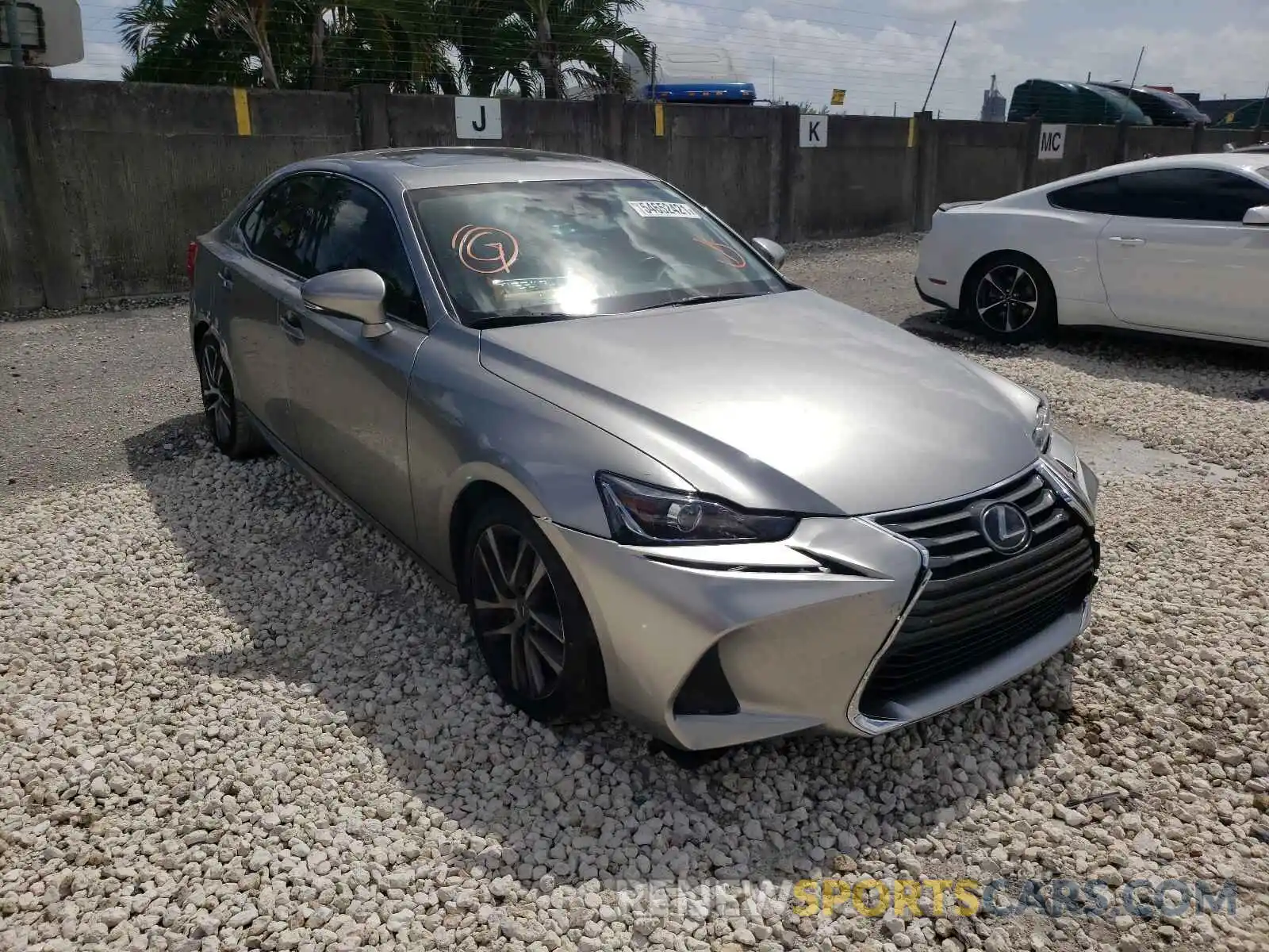 1 Photograph of a damaged car JTHBA1D22K5084883 LEXUS IS 2019