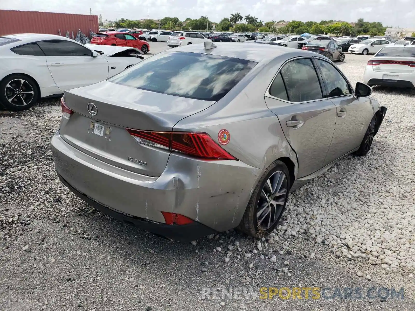 4 Photograph of a damaged car JTHBA1D22K5084883 LEXUS IS 2019