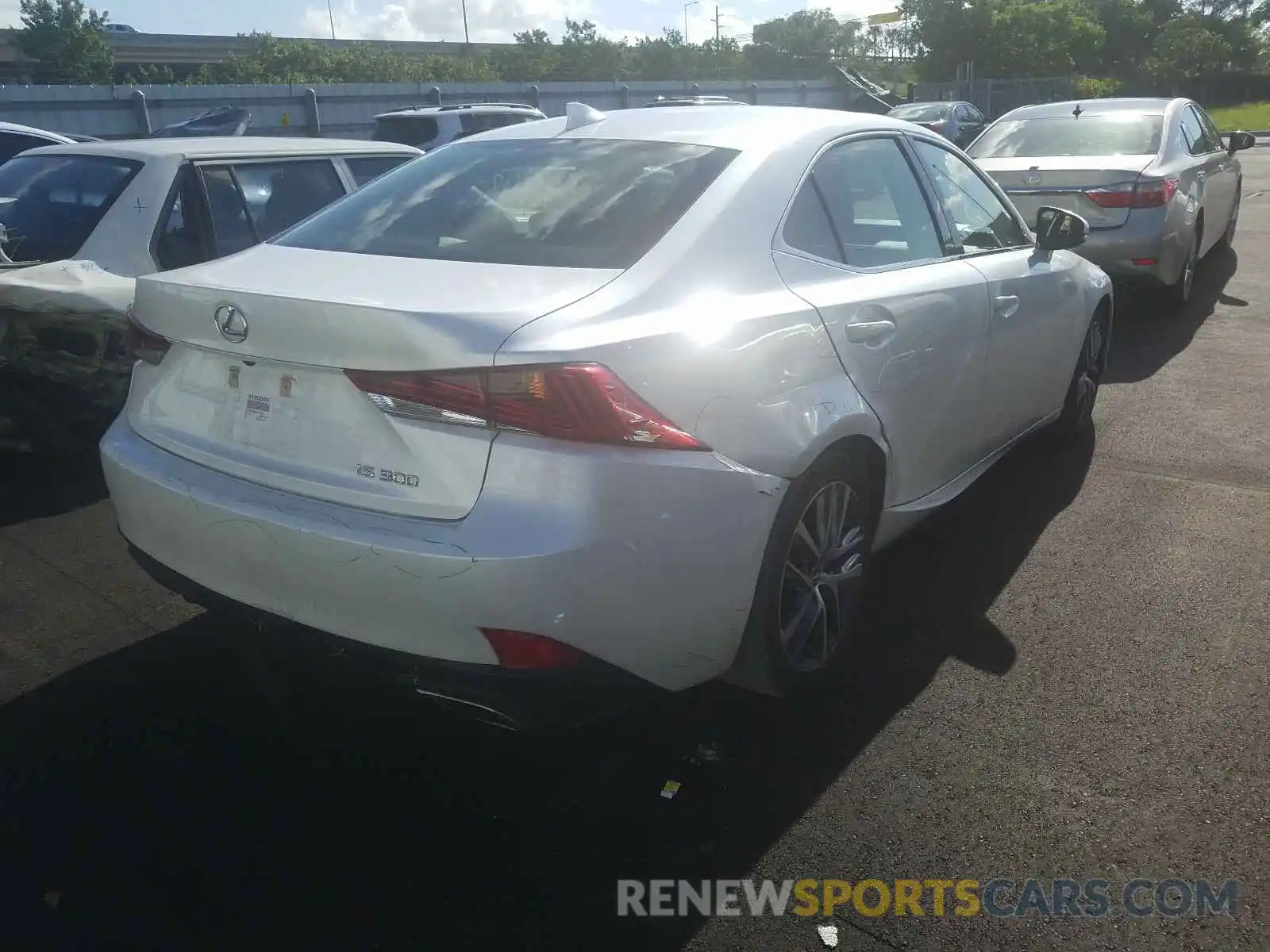 4 Photograph of a damaged car JTHBA1D22K5085421 LEXUS IS 2019