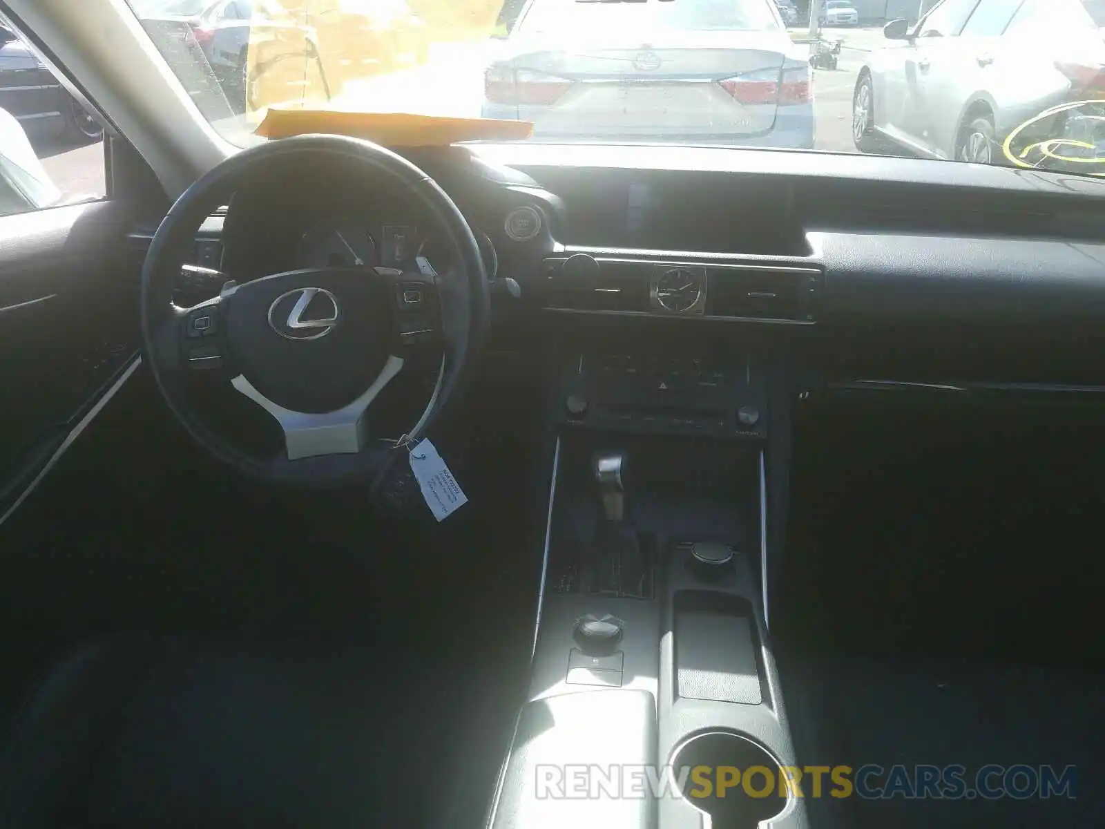 9 Фотография поврежденного автомобиля JTHBA1D22K5085421 LEXUS IS 2019