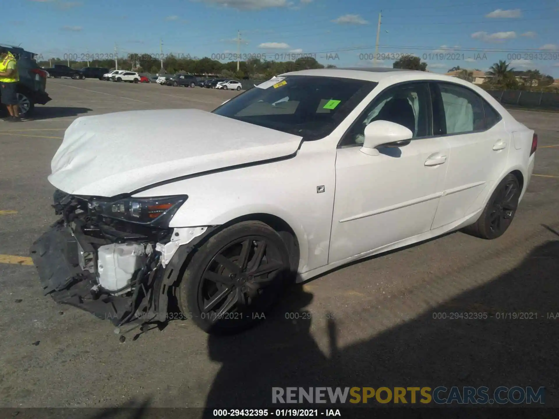 2 Фотография поврежденного автомобиля JTHBA1D22K5089193 LEXUS IS 2019