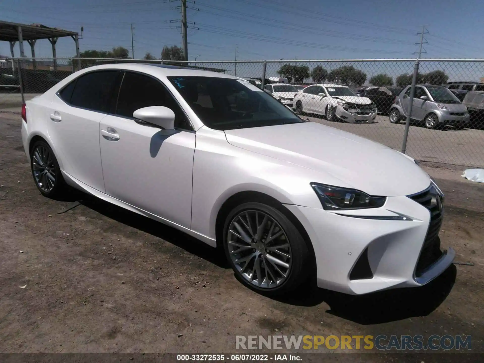 1 Фотография поврежденного автомобиля JTHBA1D22K5095723 LEXUS IS 2019