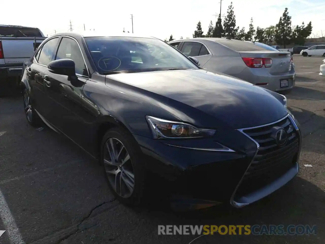 1 Photograph of a damaged car JTHBA1D22K5098895 LEXUS IS 2019