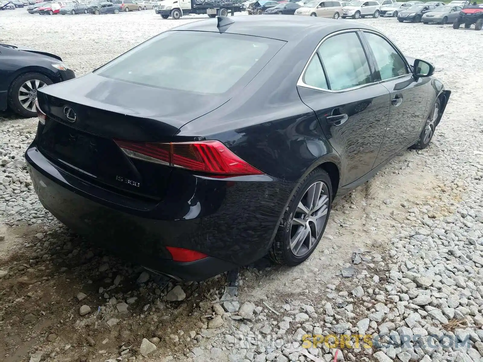 4 Фотография поврежденного автомобиля JTHBA1D23K5084486 LEXUS IS 2019